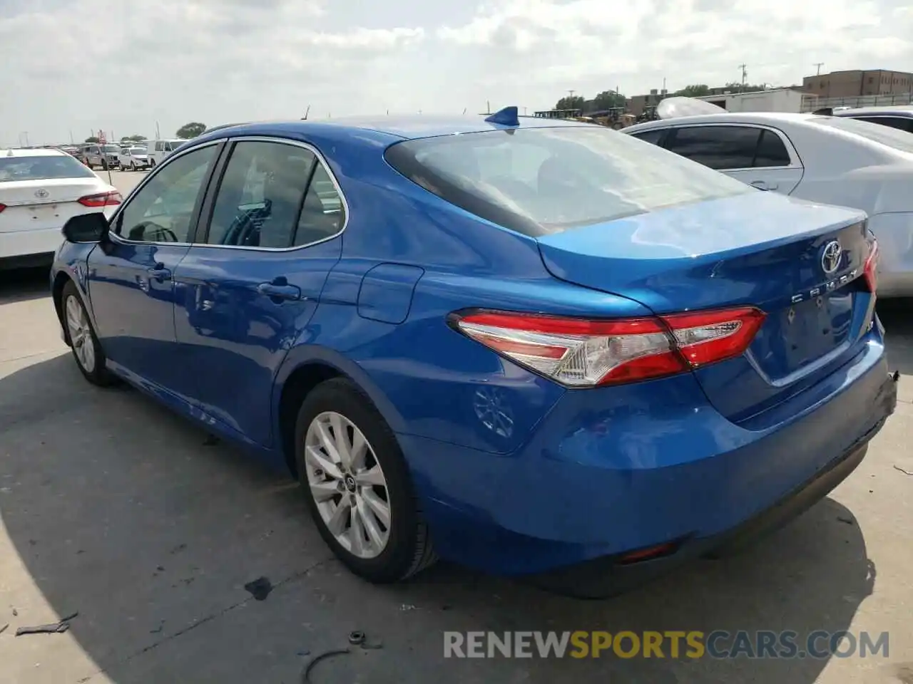 3 Photograph of a damaged car 4T1B11HKXKU235983 TOYOTA CAMRY 2019