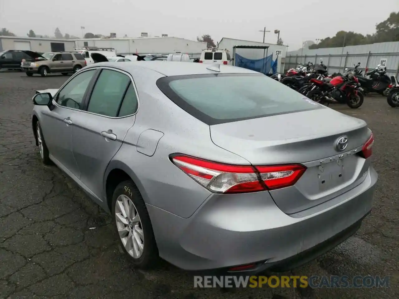 3 Photograph of a damaged car 4T1B11HKXKU236003 TOYOTA CAMRY 2019