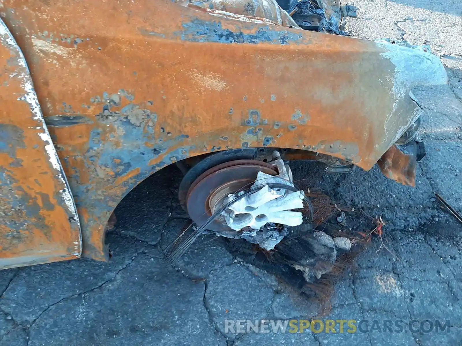 9 Photograph of a damaged car 4T1B11HKXKU237197 TOYOTA CAMRY 2019