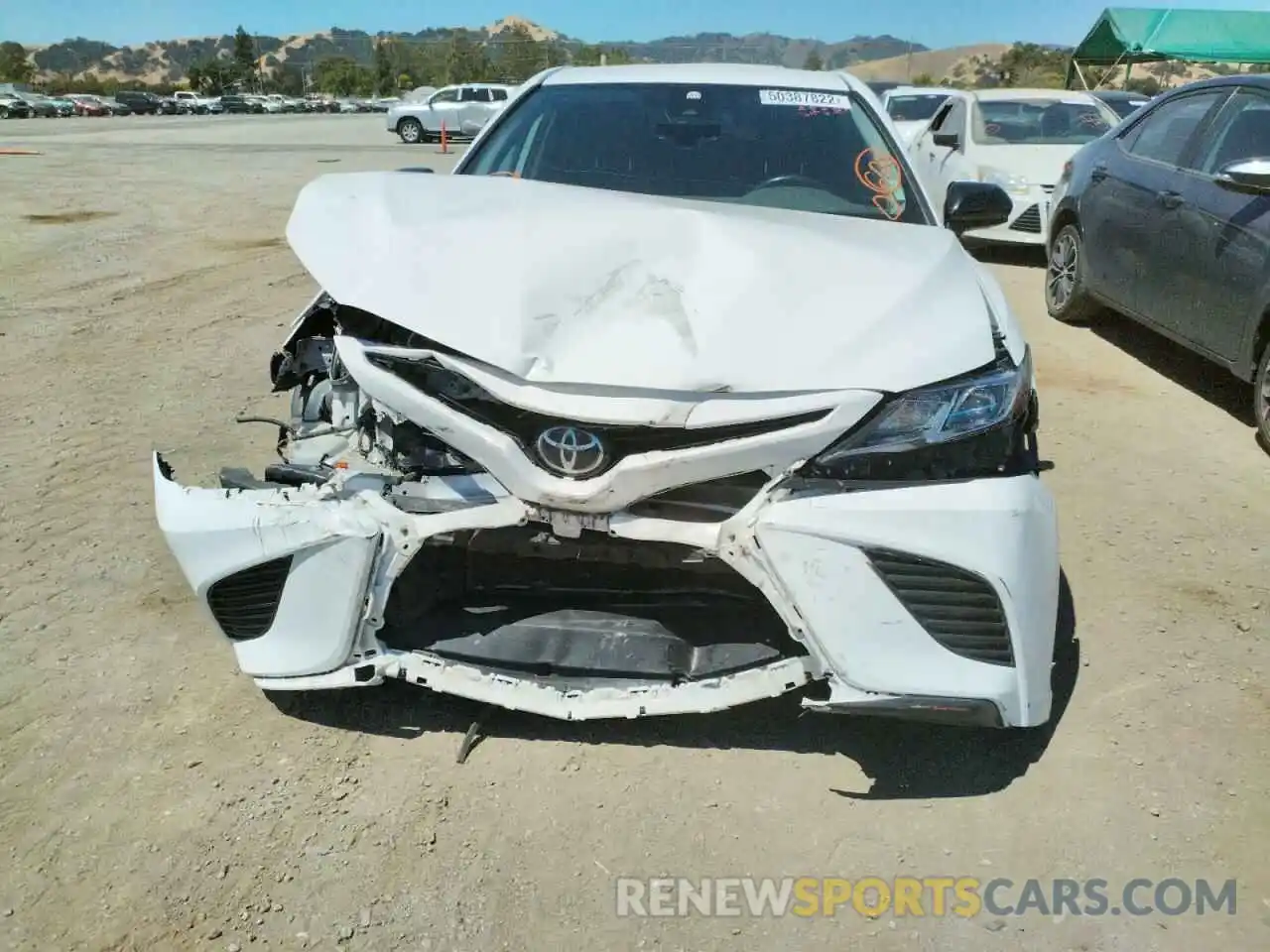 9 Photograph of a damaged car 4T1B11HKXKU237300 TOYOTA CAMRY 2019