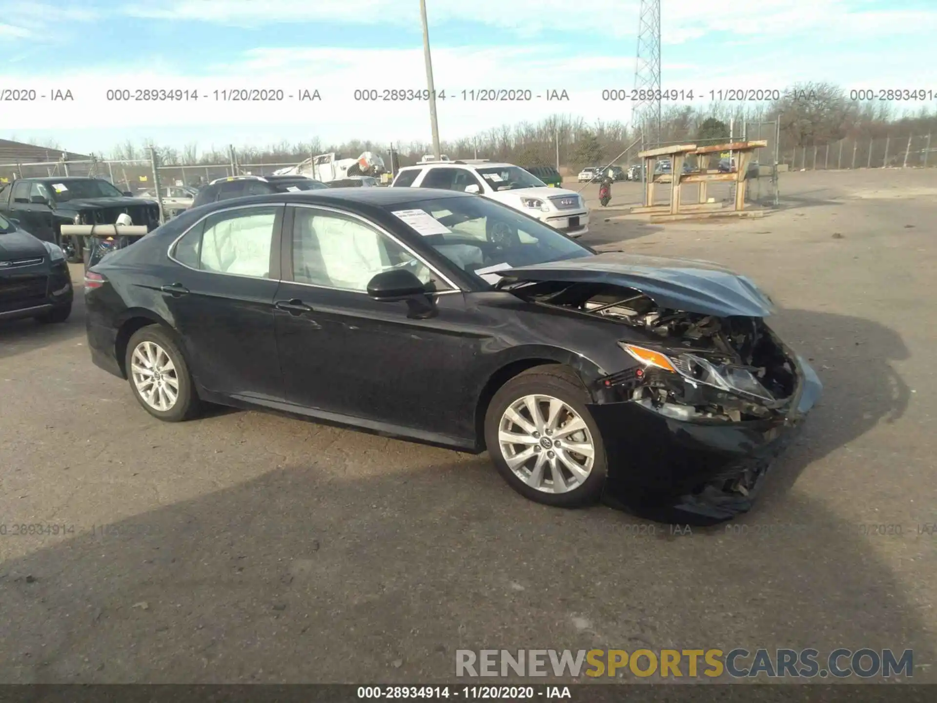 1 Photograph of a damaged car 4T1B11HKXKU237328 TOYOTA CAMRY 2019