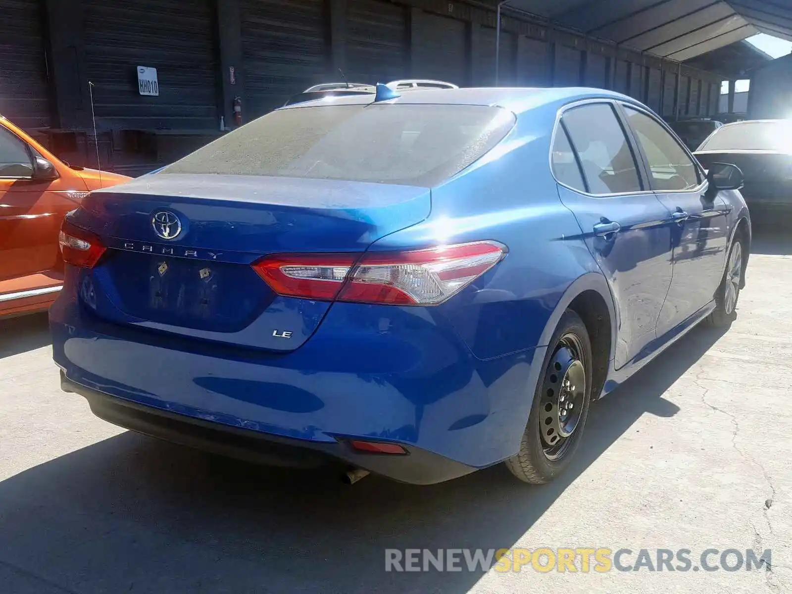 4 Фотография поврежденного автомобиля 4T1B11HKXKU237538 TOYOTA CAMRY 2019