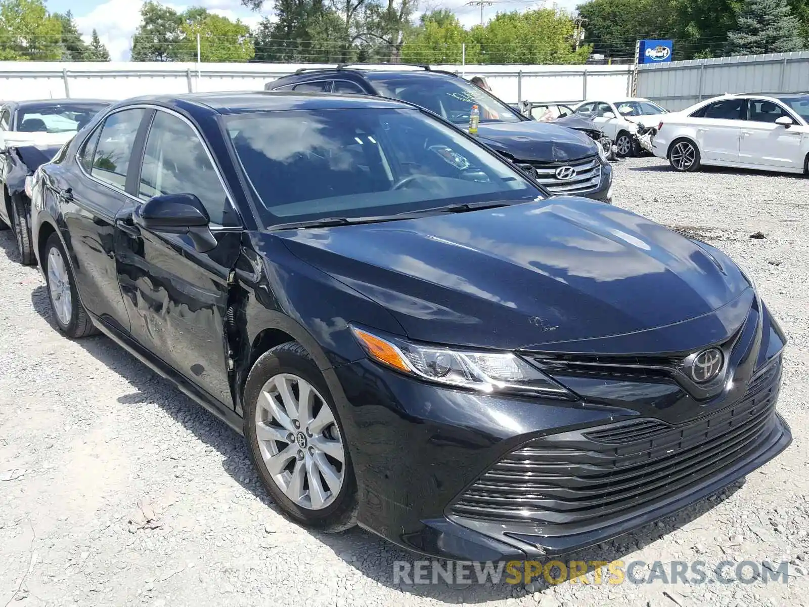 1 Photograph of a damaged car 4T1B11HKXKU238186 TOYOTA CAMRY 2019