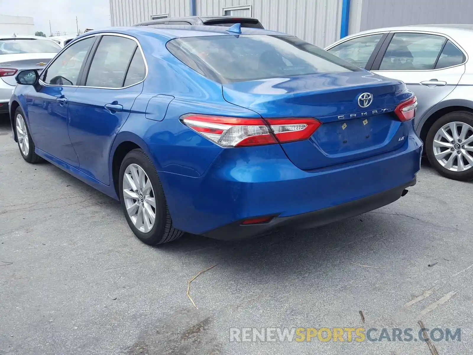 3 Photograph of a damaged car 4T1B11HKXKU238320 TOYOTA CAMRY 2019