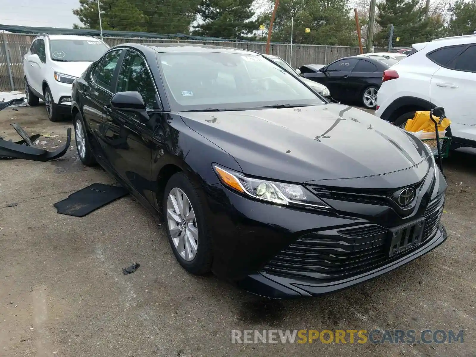 1 Photograph of a damaged car 4T1B11HKXKU239127 TOYOTA CAMRY 2019