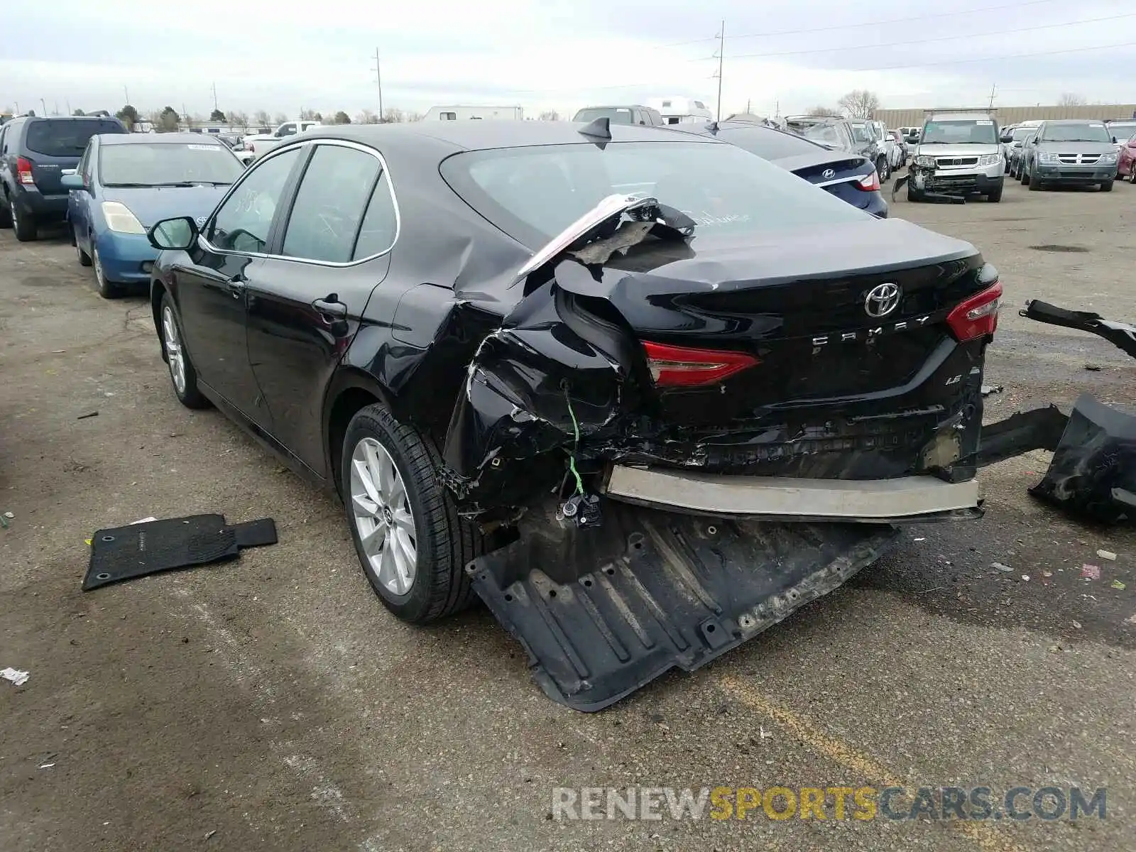 3 Фотография поврежденного автомобиля 4T1B11HKXKU239127 TOYOTA CAMRY 2019