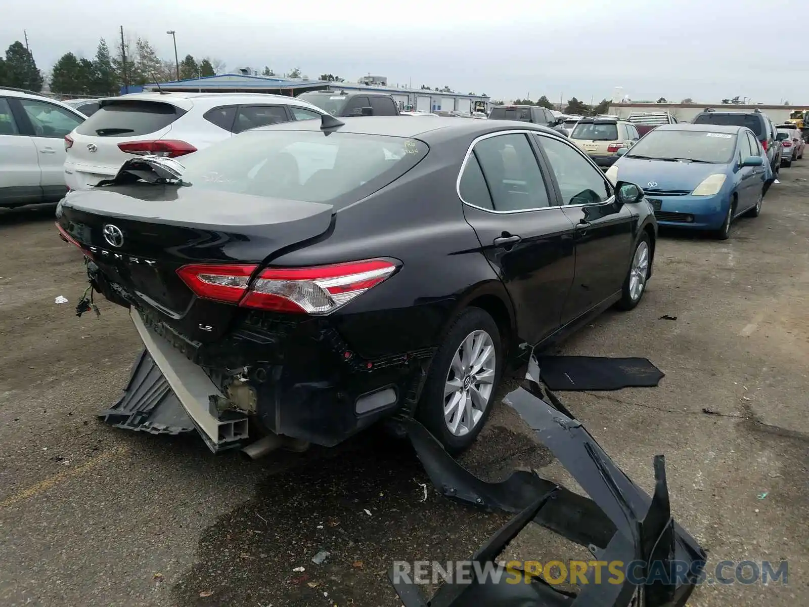 4 Photograph of a damaged car 4T1B11HKXKU239127 TOYOTA CAMRY 2019