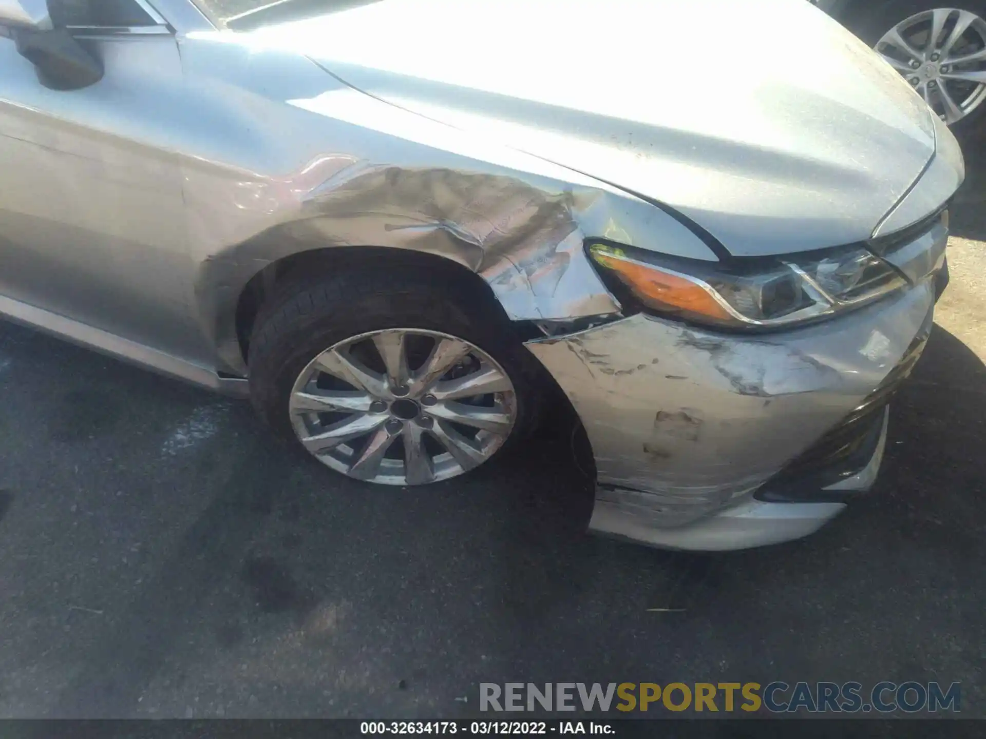 6 Photograph of a damaged car 4T1B11HKXKU239788 TOYOTA CAMRY 2019