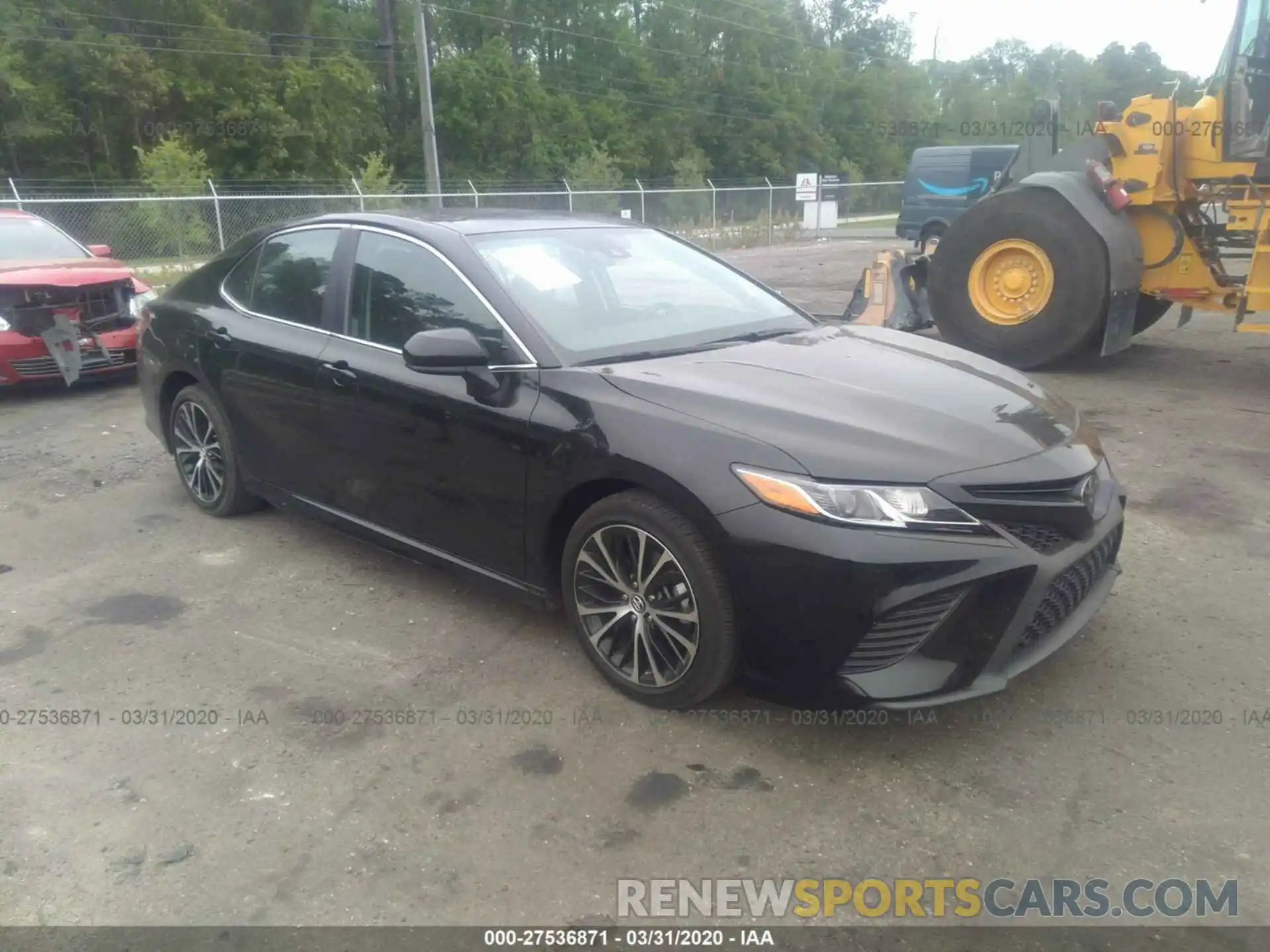 1 Photograph of a damaged car 4T1B11HKXKU240519 TOYOTA CAMRY 2019