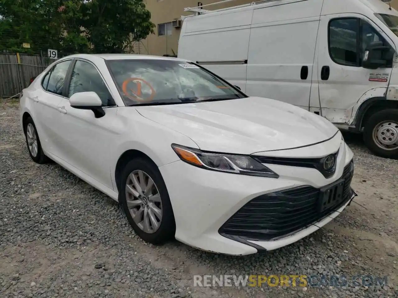 1 Photograph of a damaged car 4T1B11HKXKU241699 TOYOTA CAMRY 2019