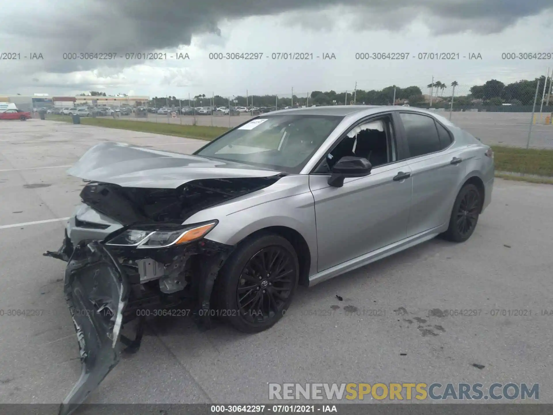 2 Photograph of a damaged car 4T1B11HKXKU243808 TOYOTA CAMRY 2019