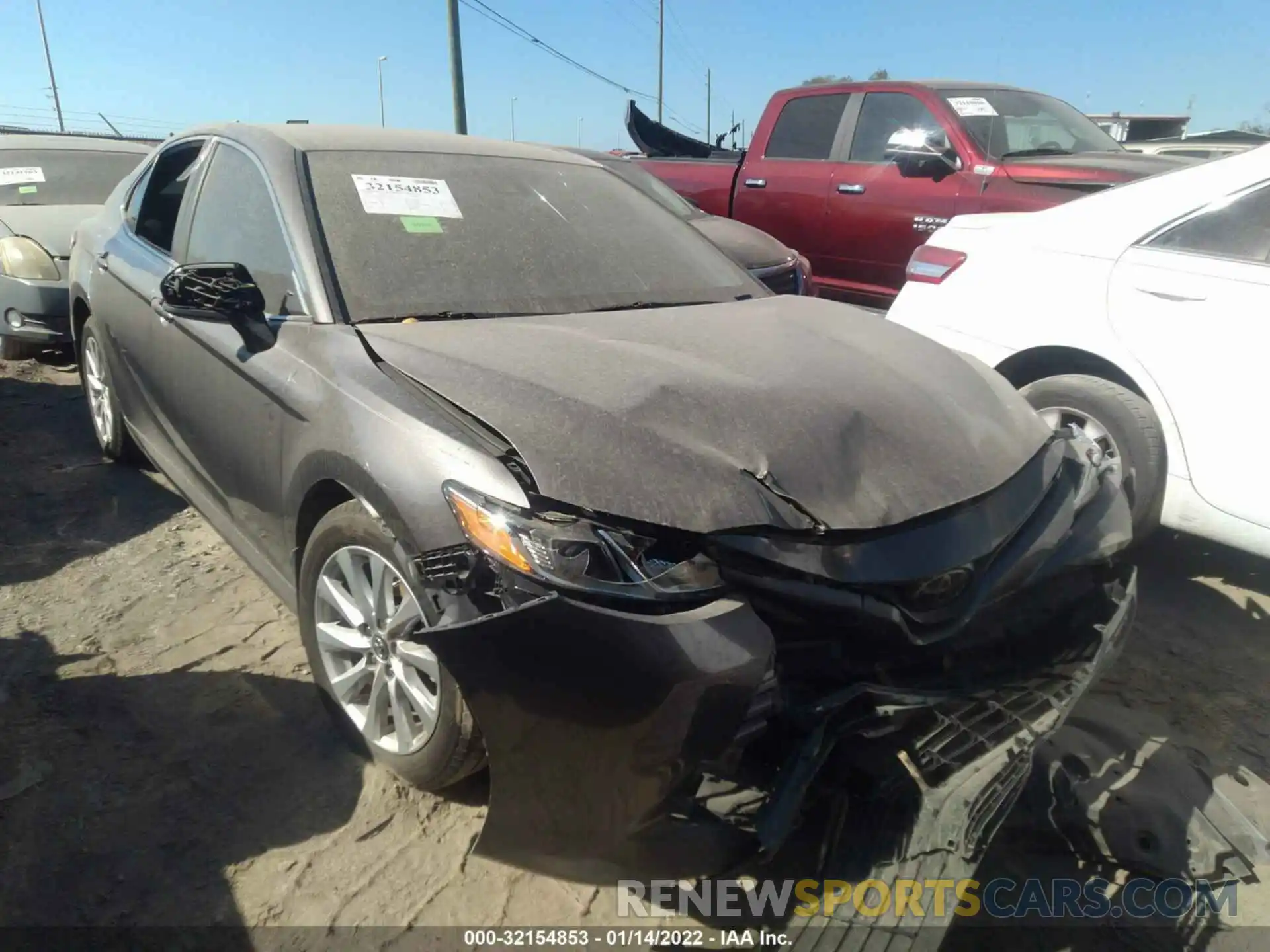 1 Photograph of a damaged car 4T1B11HKXKU244845 TOYOTA CAMRY 2019