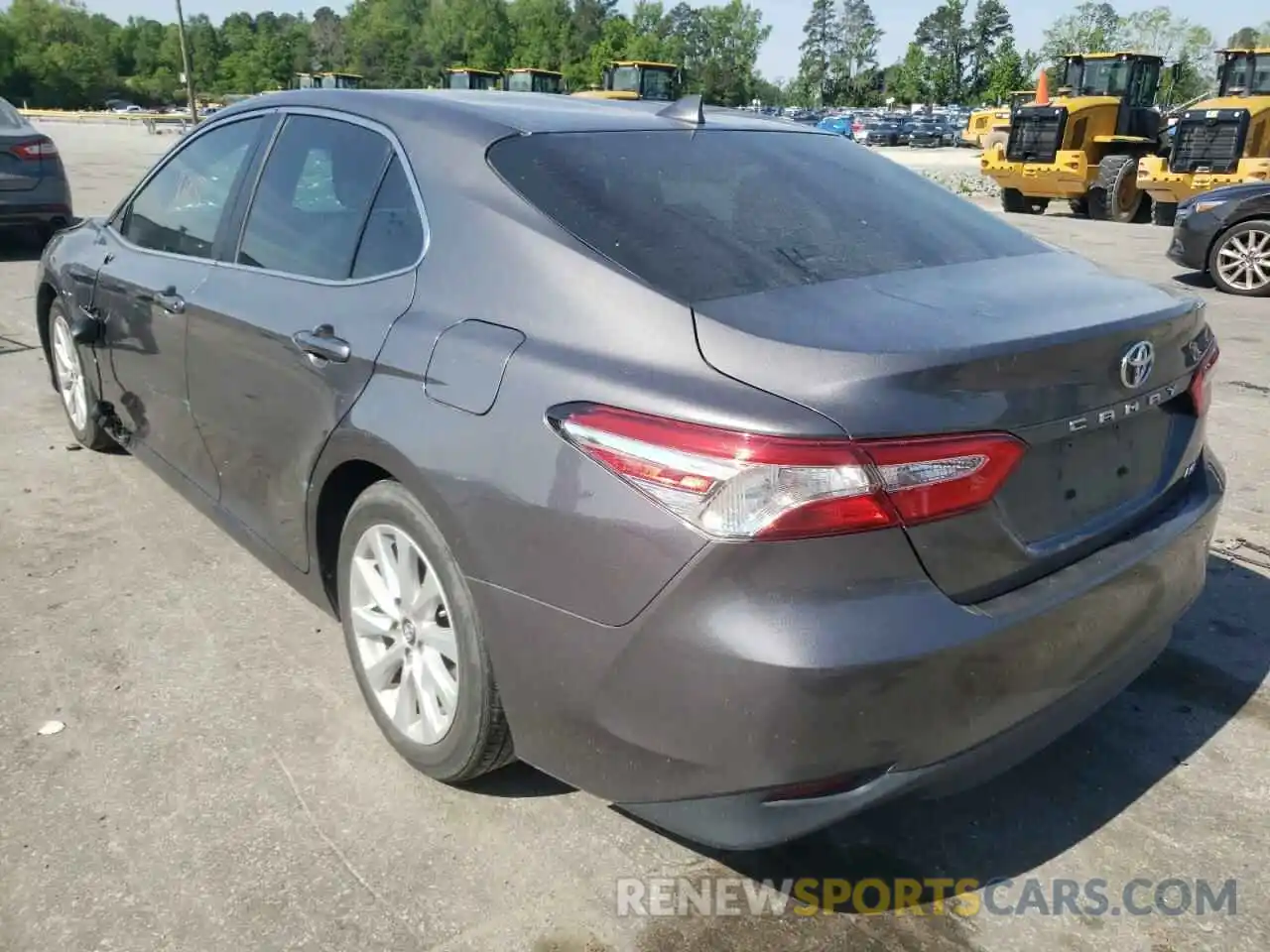 3 Фотография поврежденного автомобиля 4T1B11HKXKU247759 TOYOTA CAMRY 2019