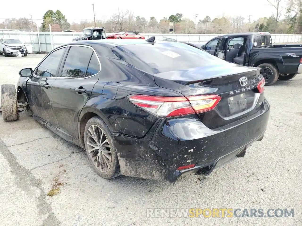 3 Photograph of a damaged car 4T1B11HKXKU247809 TOYOTA CAMRY 2019