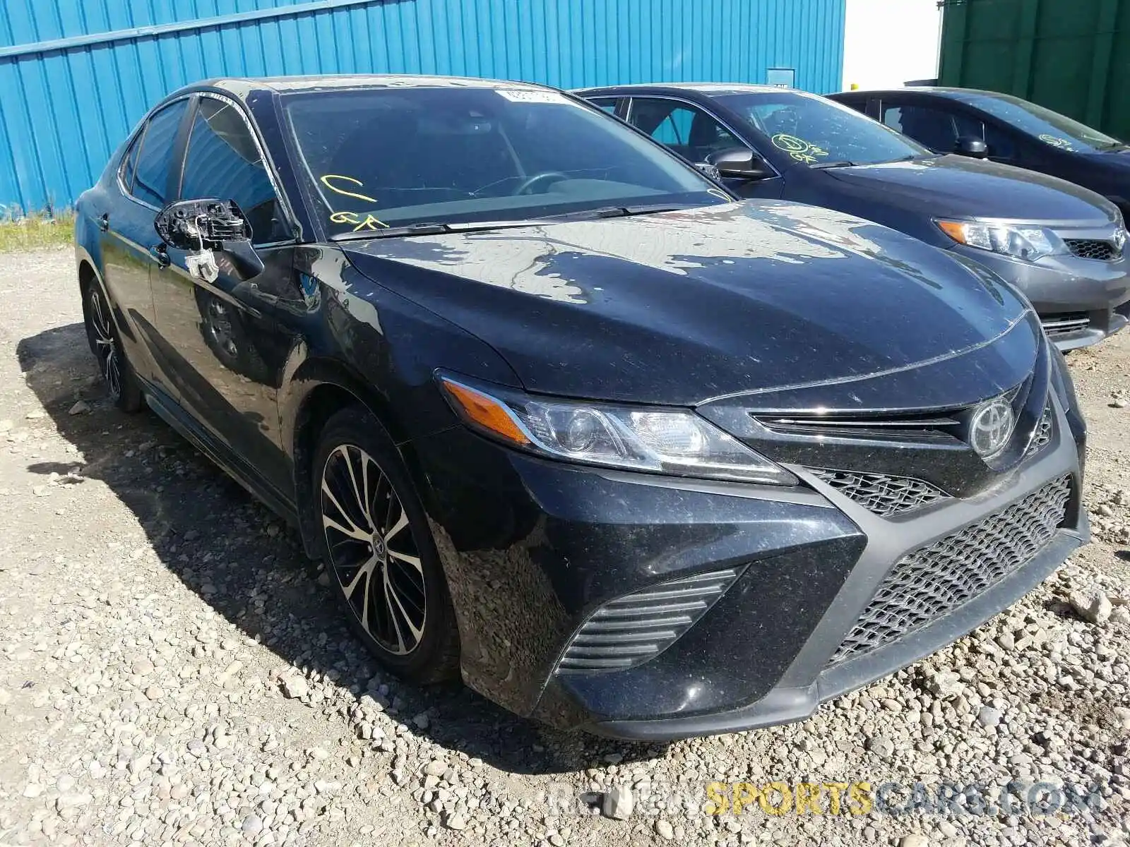 1 Photograph of a damaged car 4T1B11HKXKU248846 TOYOTA CAMRY 2019