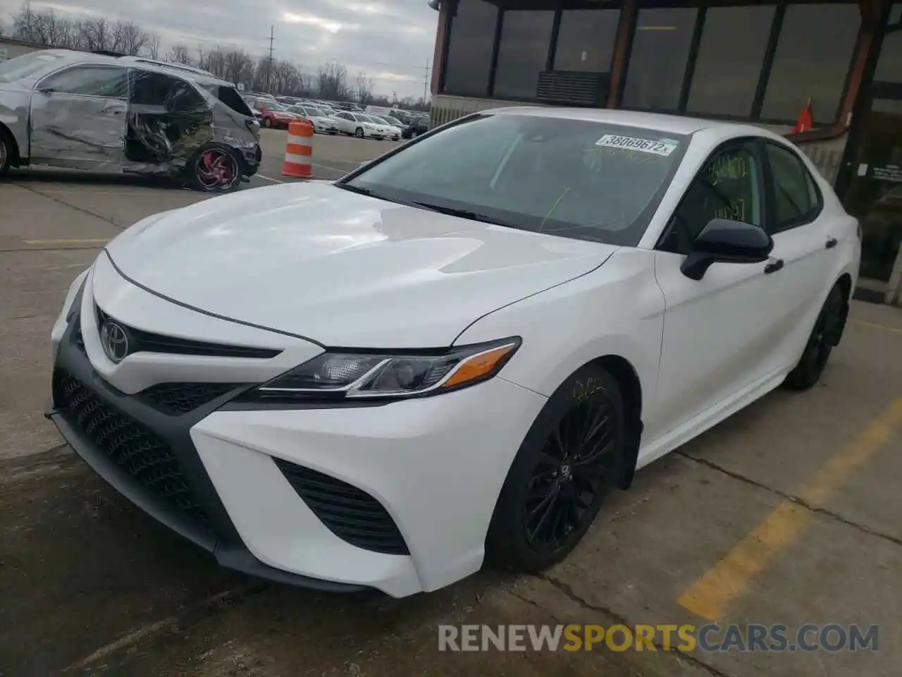 2 Photograph of a damaged car 4T1B11HKXKU249950 TOYOTA CAMRY 2019