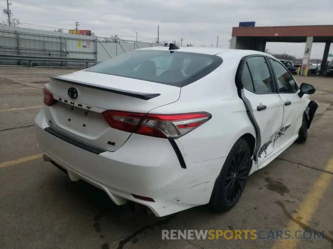 4 Photograph of a damaged car 4T1B11HKXKU249950 TOYOTA CAMRY 2019