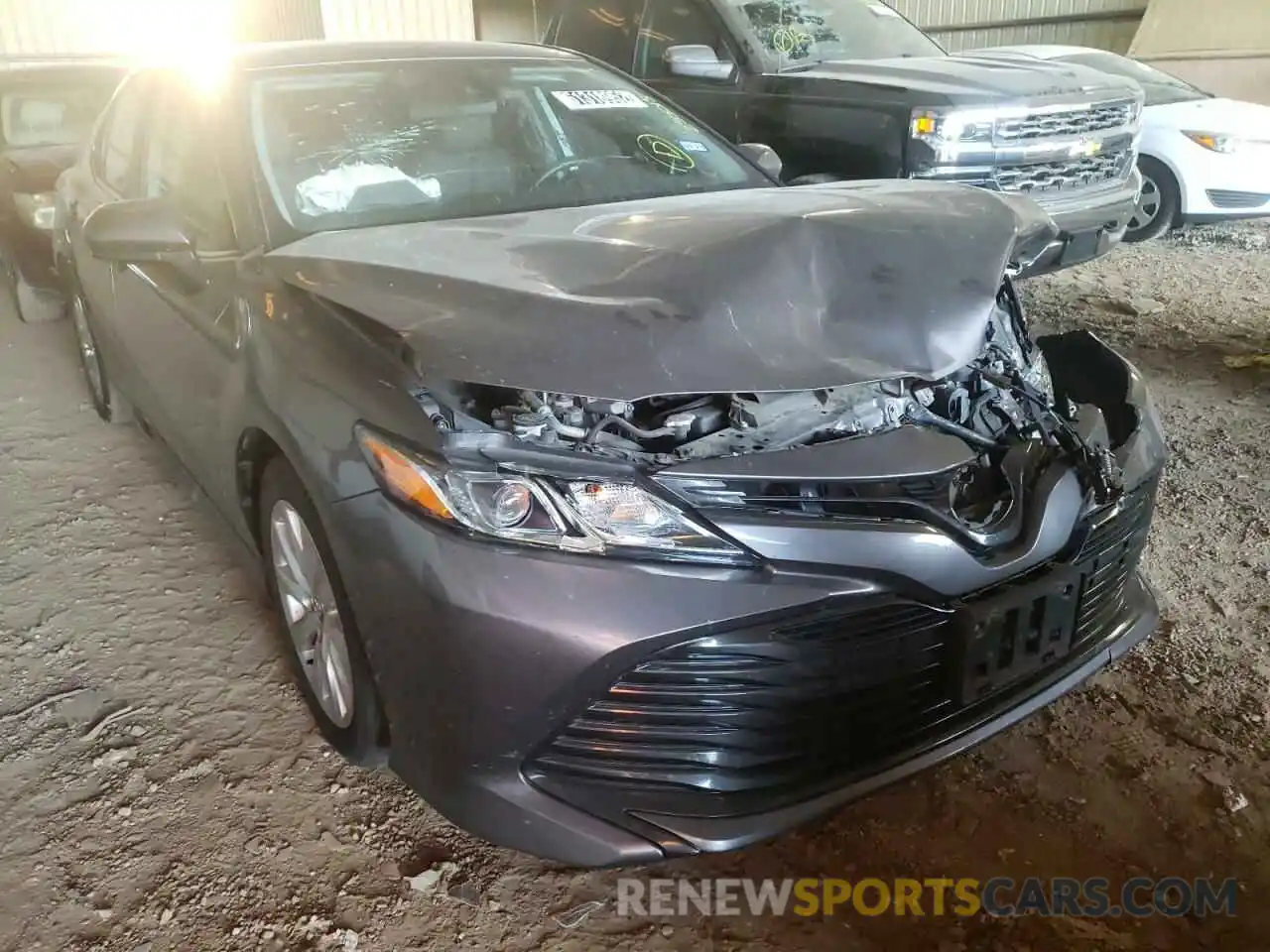 1 Photograph of a damaged car 4T1B11HKXKU250015 TOYOTA CAMRY 2019