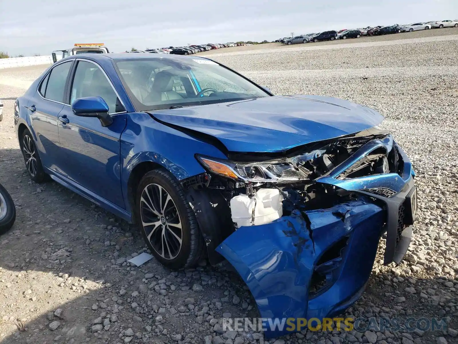 1 Photograph of a damaged car 4T1B11HKXKU250970 TOYOTA CAMRY 2019