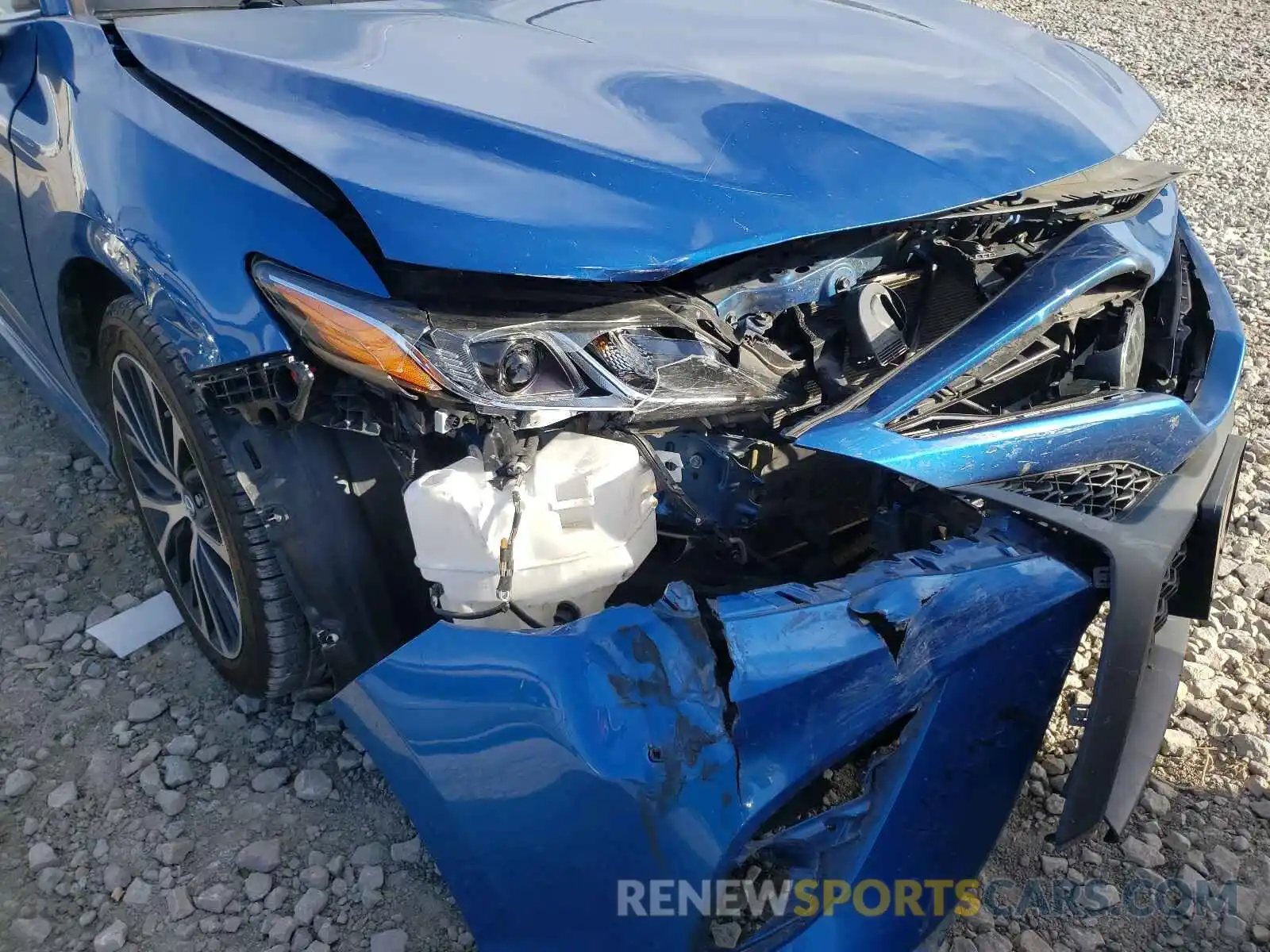 9 Photograph of a damaged car 4T1B11HKXKU250970 TOYOTA CAMRY 2019