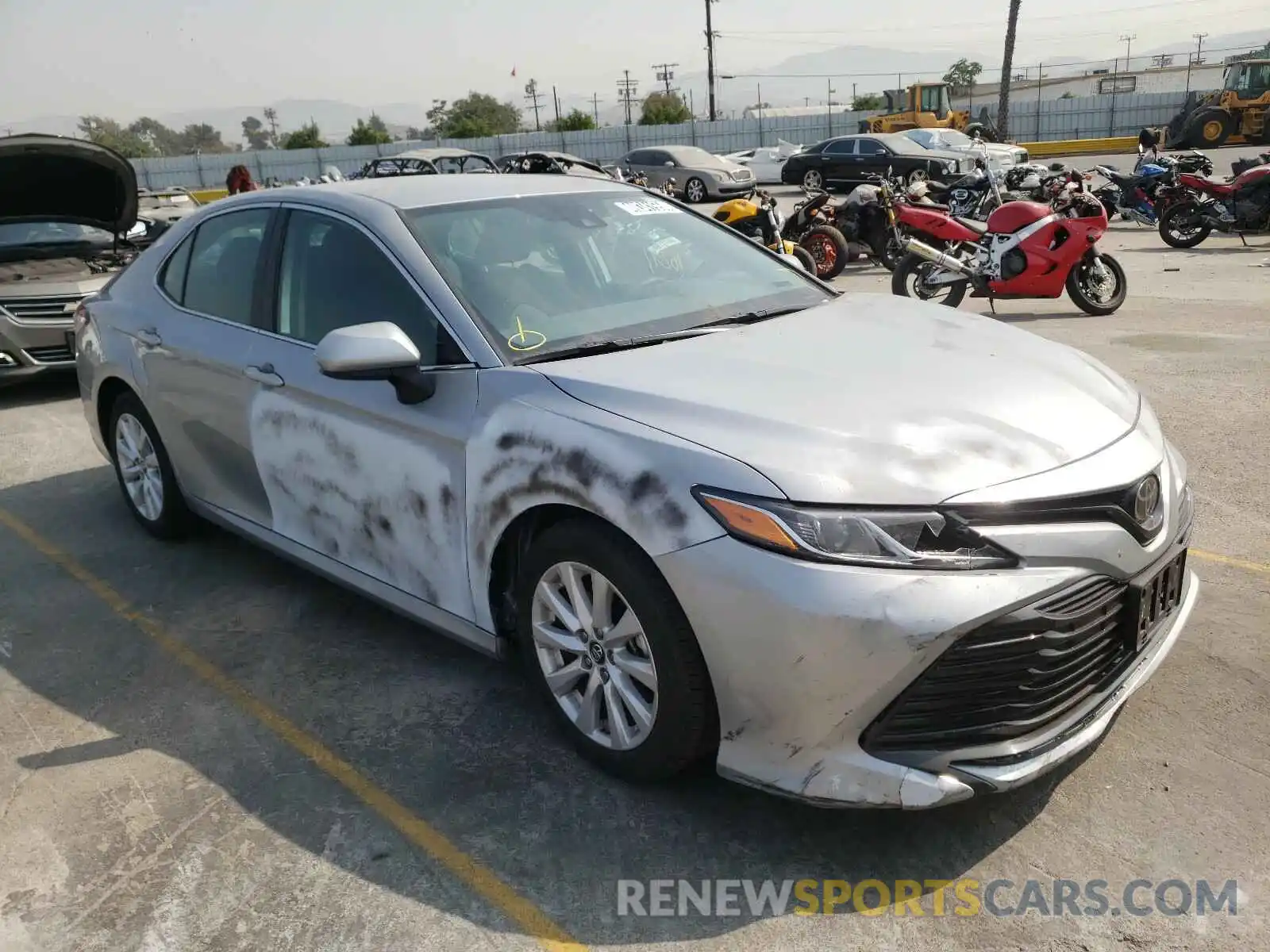 1 Photograph of a damaged car 4T1B11HKXKU251200 TOYOTA CAMRY 2019