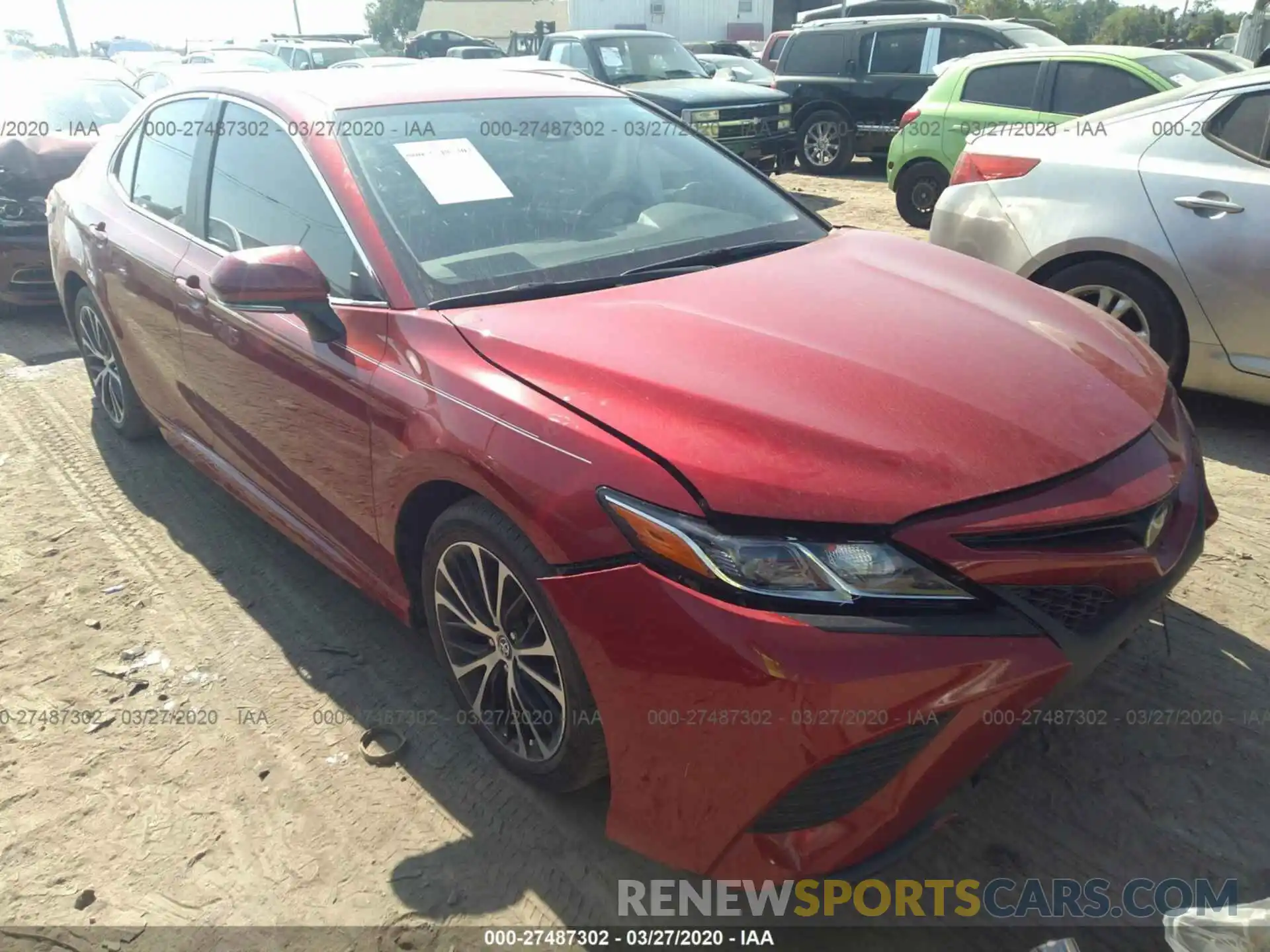 1 Photograph of a damaged car 4T1B11HKXKU252752 TOYOTA CAMRY 2019