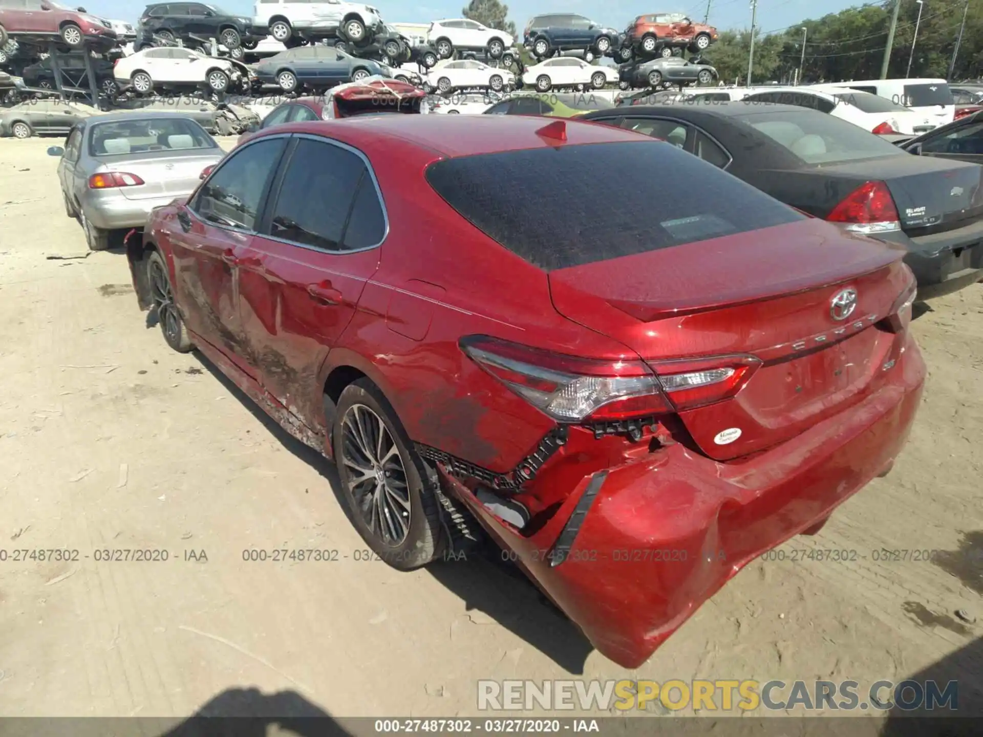 3 Фотография поврежденного автомобиля 4T1B11HKXKU252752 TOYOTA CAMRY 2019