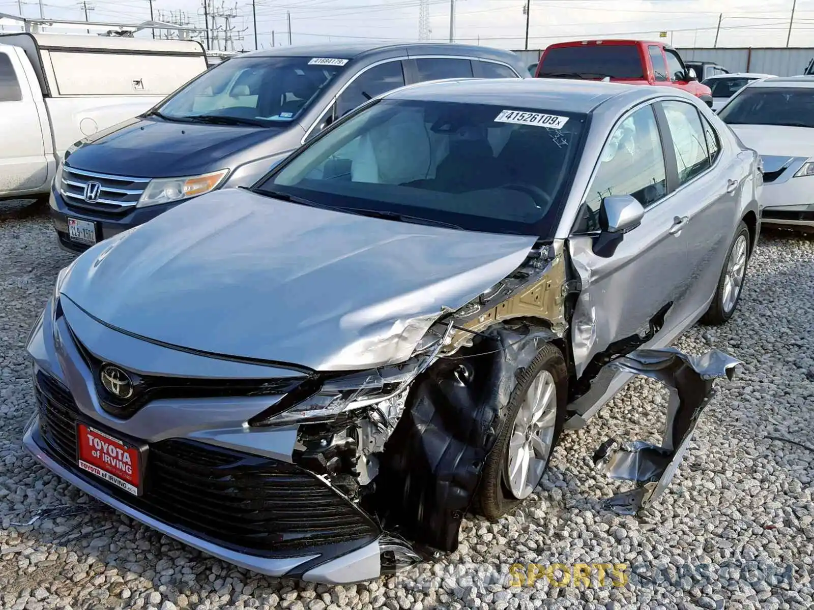 2 Photograph of a damaged car 4T1B11HKXKU254842 TOYOTA CAMRY 2019