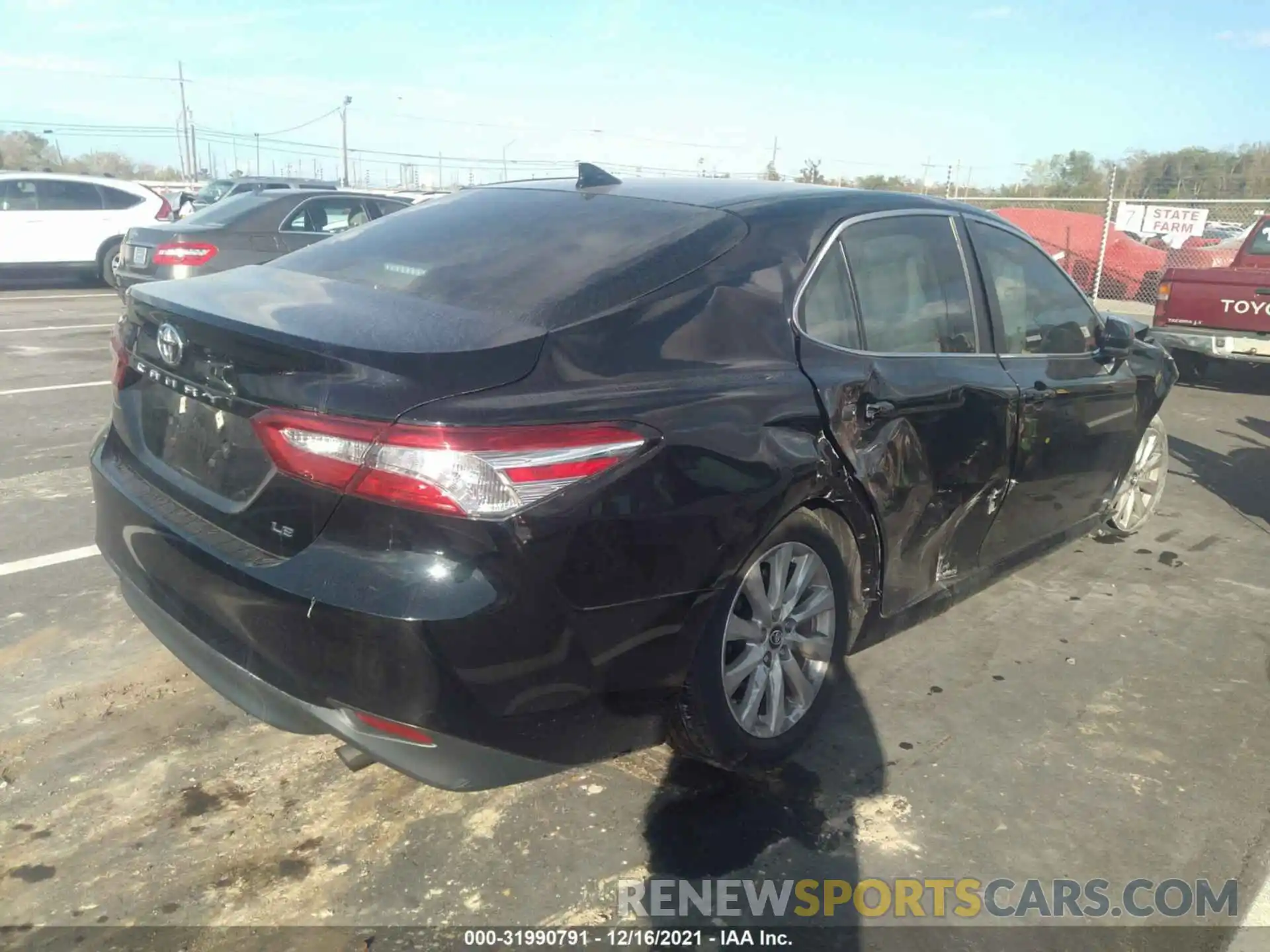 4 Фотография поврежденного автомобиля 4T1B11HKXKU254985 TOYOTA CAMRY 2019