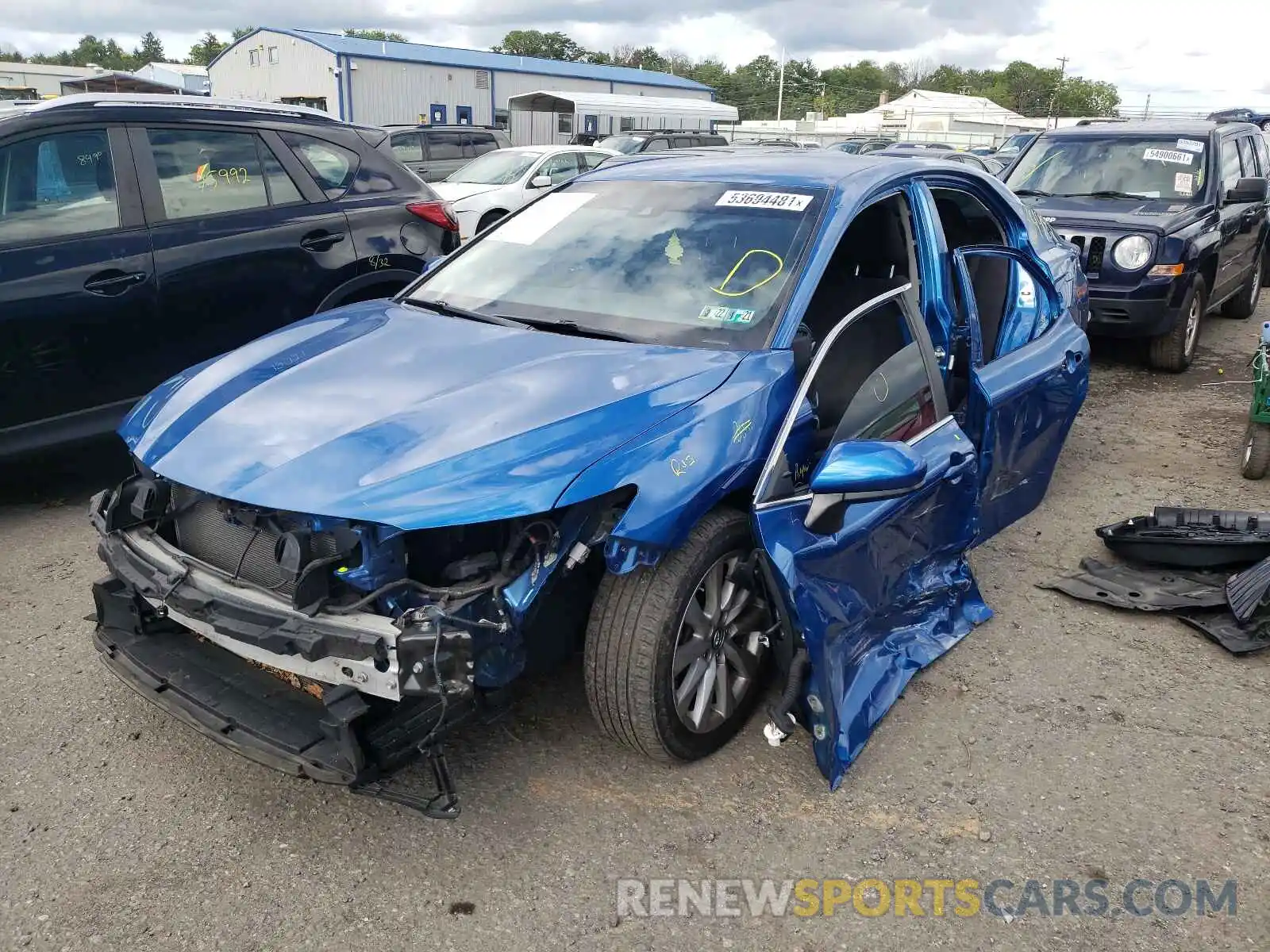 2 Photograph of a damaged car 4T1B11HKXKU255554 TOYOTA CAMRY 2019