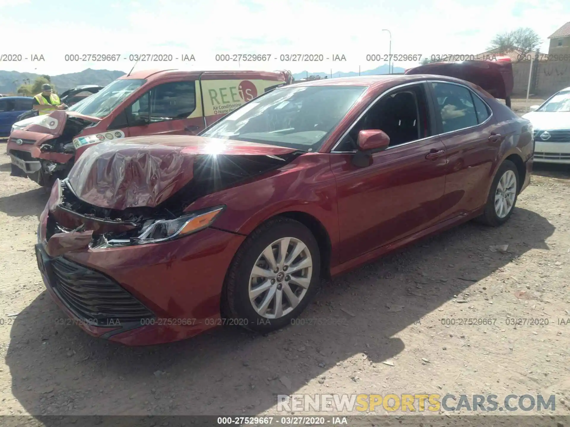 2 Photograph of a damaged car 4T1B11HKXKU257627 TOYOTA CAMRY 2019