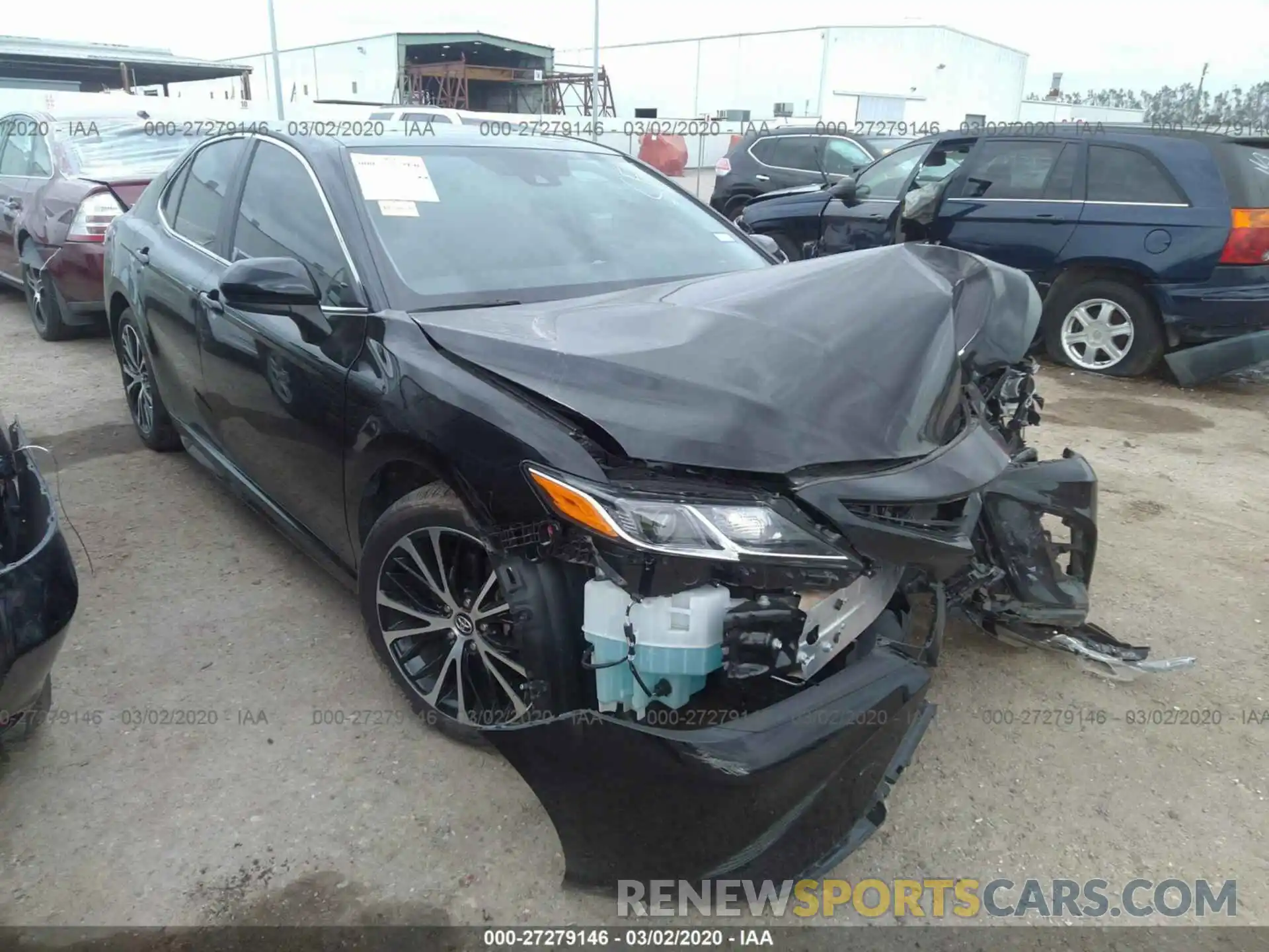 1 Photograph of a damaged car 4T1B11HKXKU257983 TOYOTA CAMRY 2019