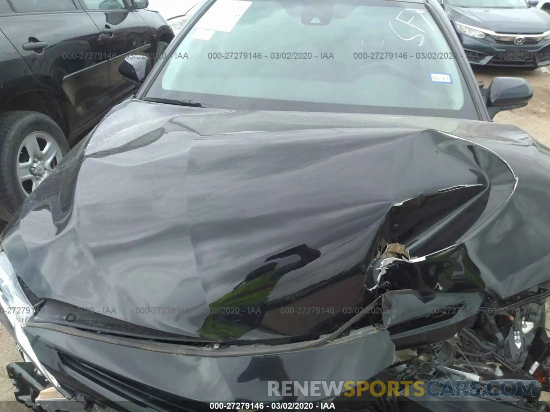 10 Photograph of a damaged car 4T1B11HKXKU257983 TOYOTA CAMRY 2019