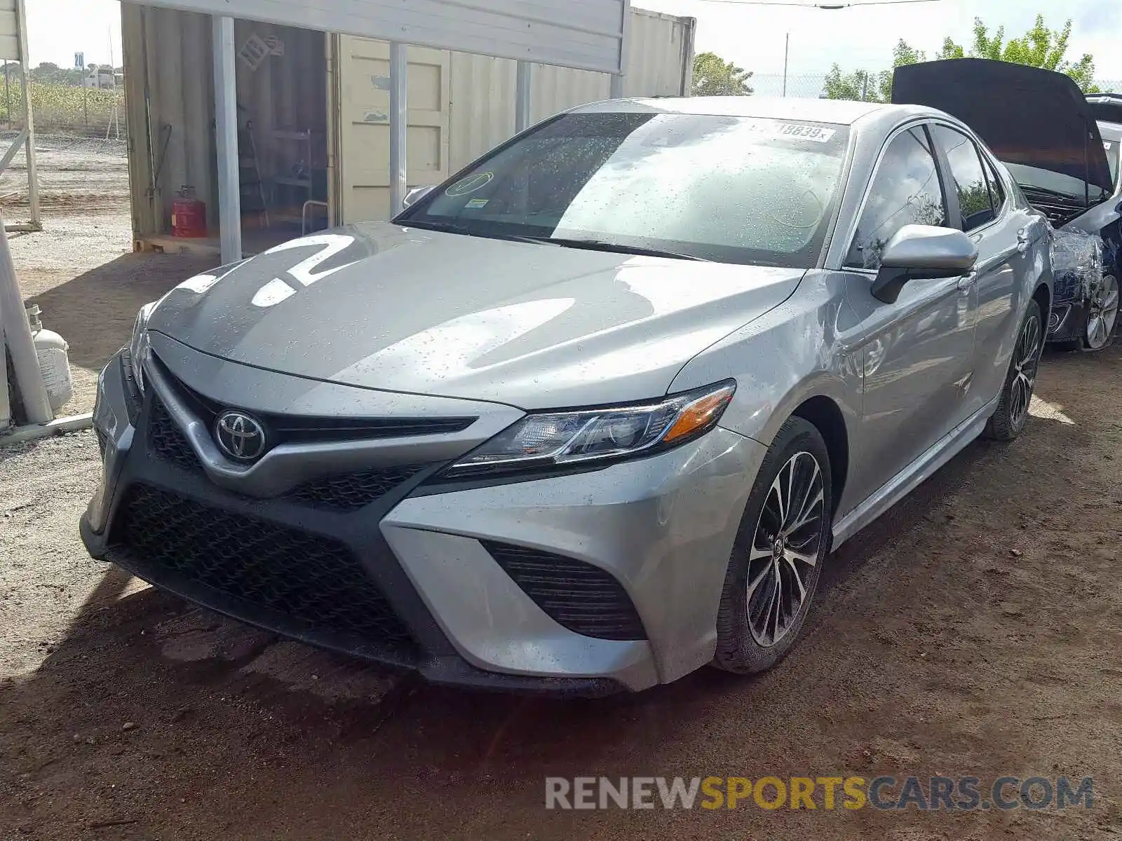 2 Photograph of a damaged car 4T1B11HKXKU258227 TOYOTA CAMRY 2019