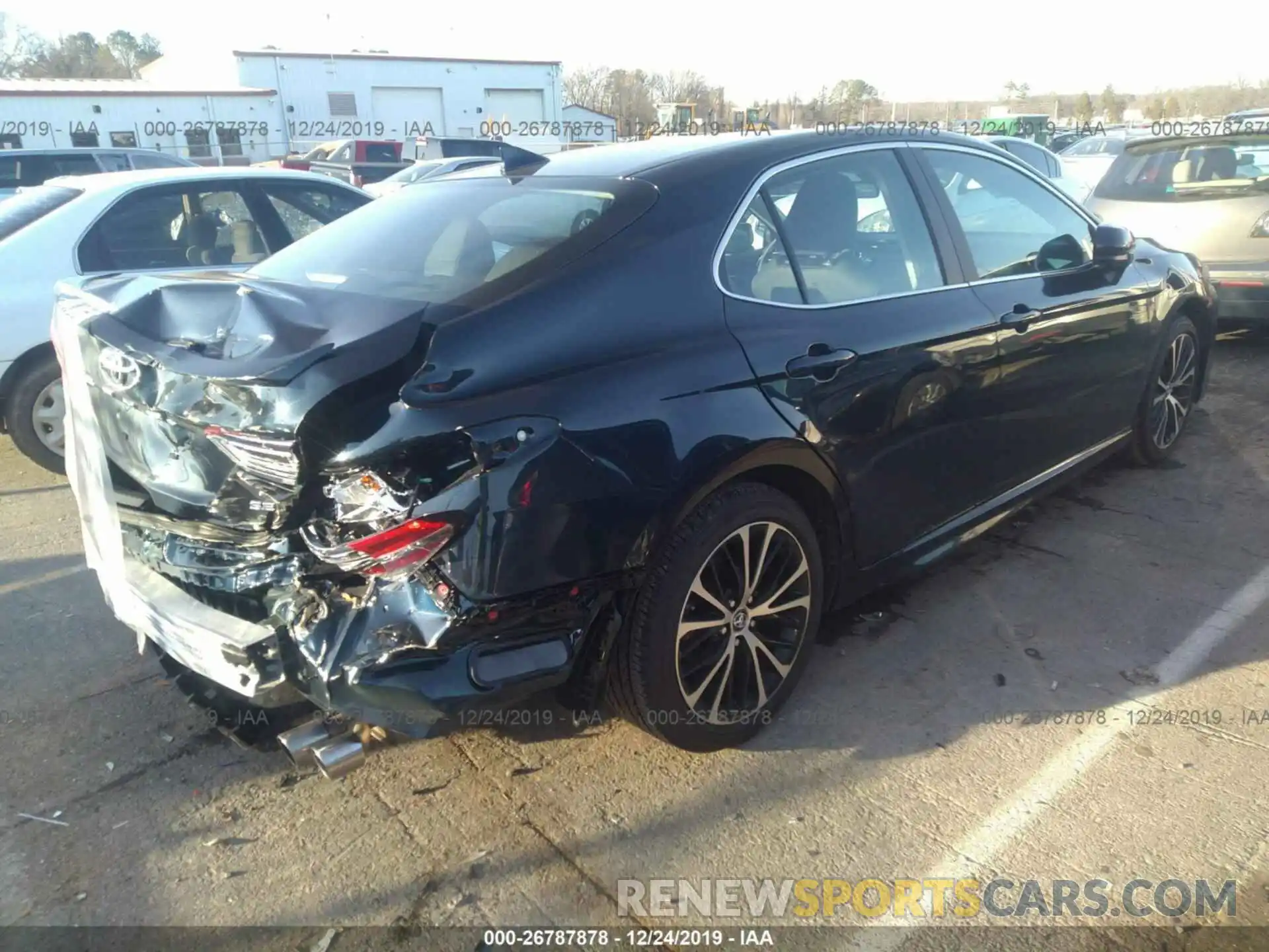 4 Photograph of a damaged car 4T1B11HKXKU258731 TOYOTA CAMRY 2019