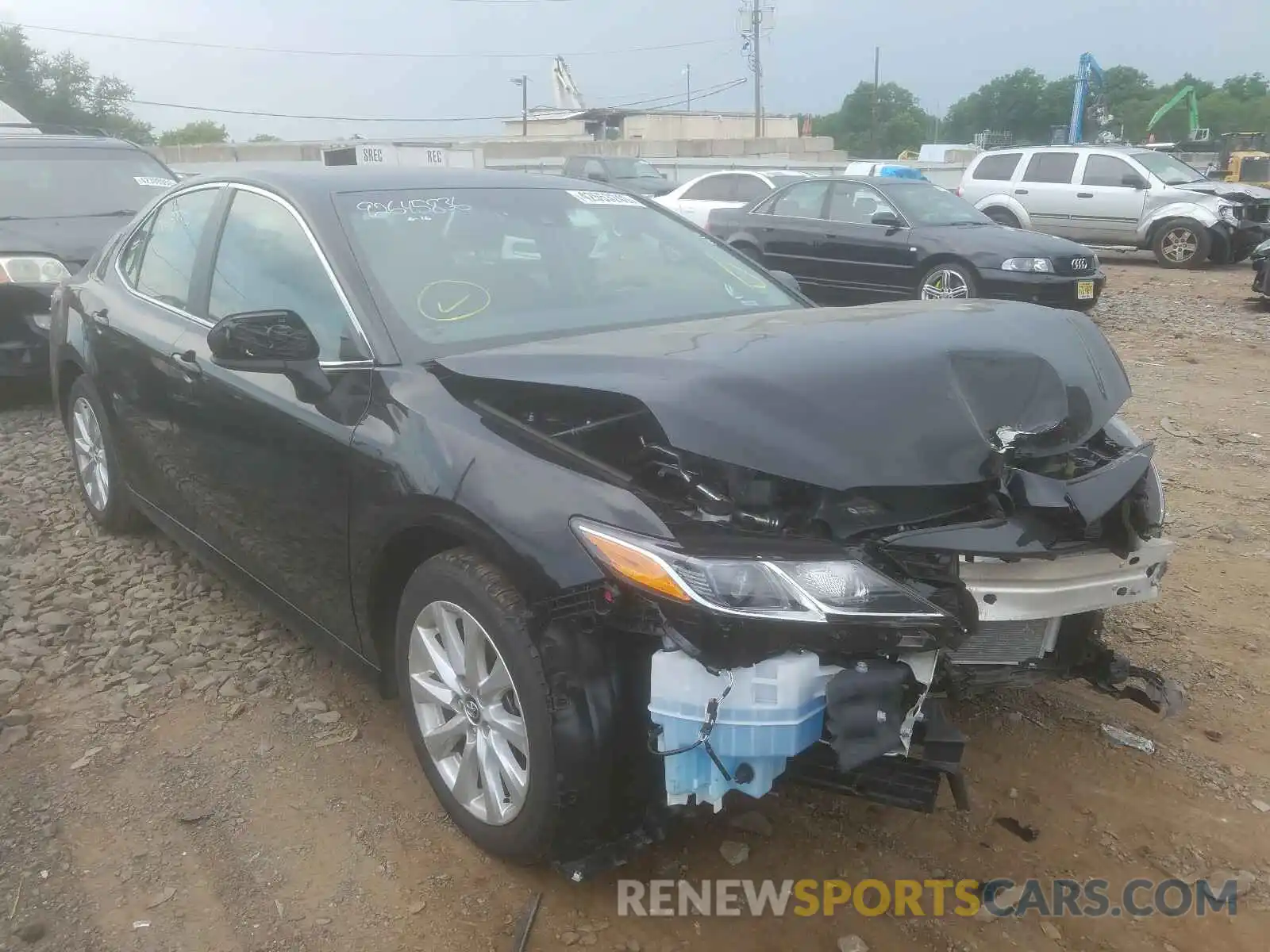 1 Photograph of a damaged car 4T1B11HKXKU258793 TOYOTA CAMRY 2019