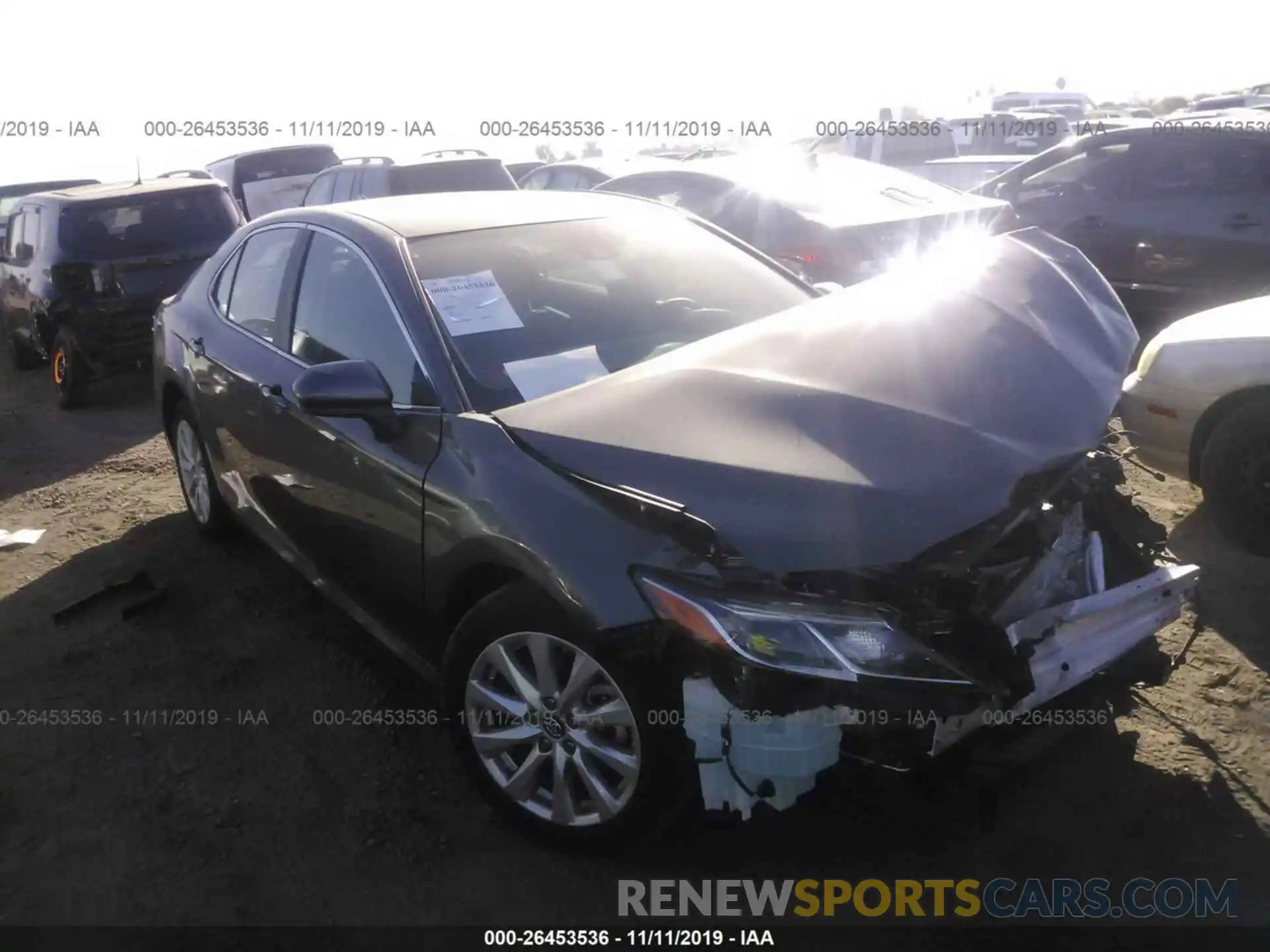 1 Photograph of a damaged car 4T1B11HKXKU258812 TOYOTA CAMRY 2019