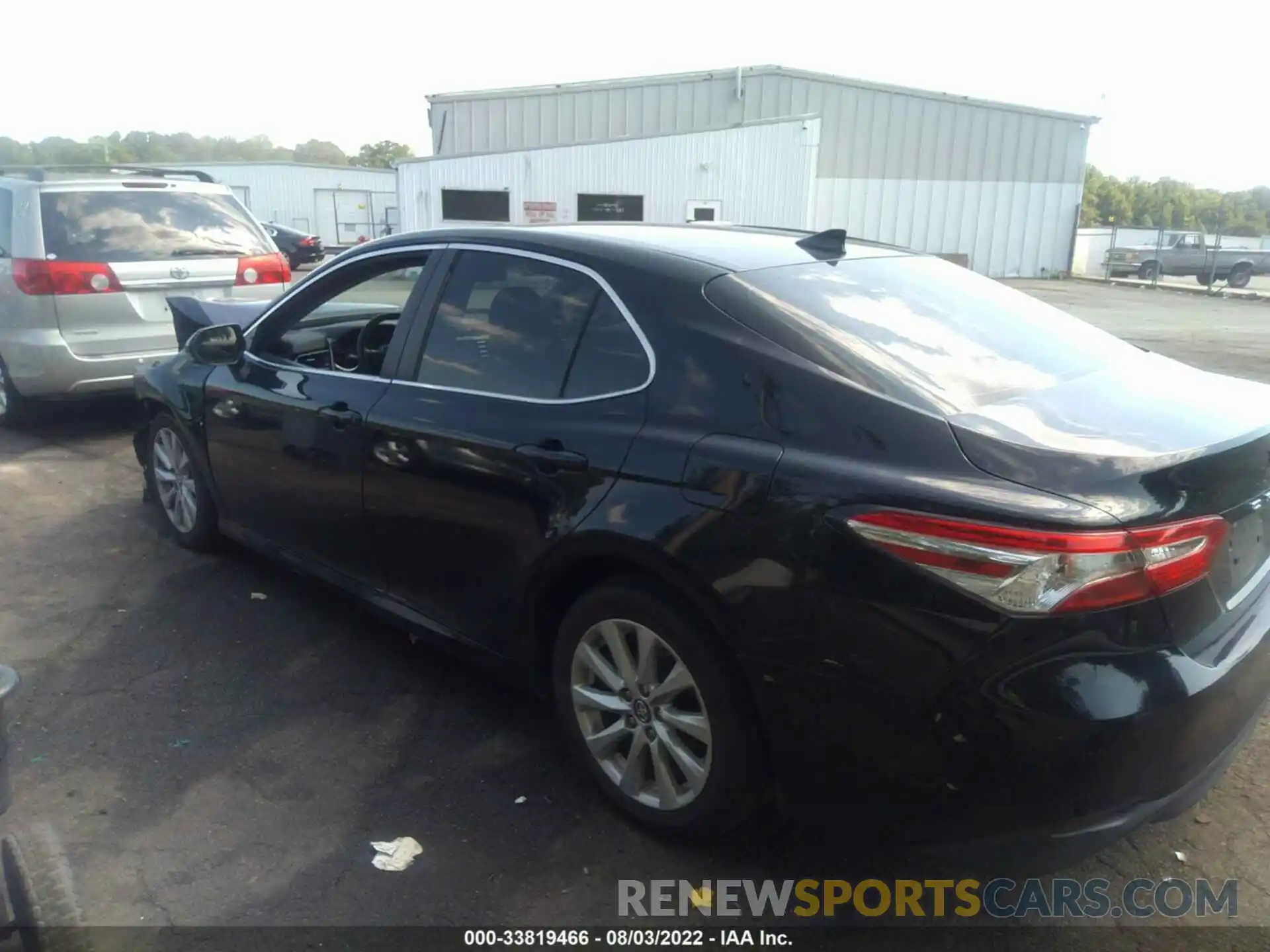 3 Photograph of a damaged car 4T1B11HKXKU259491 TOYOTA CAMRY 2019