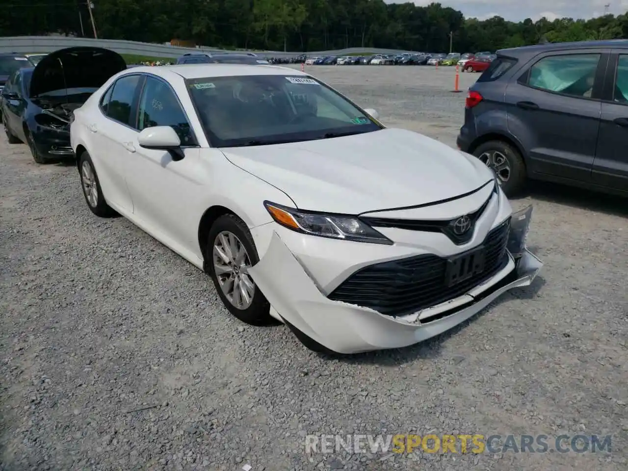 1 Photograph of a damaged car 4T1B11HKXKU259605 TOYOTA CAMRY 2019