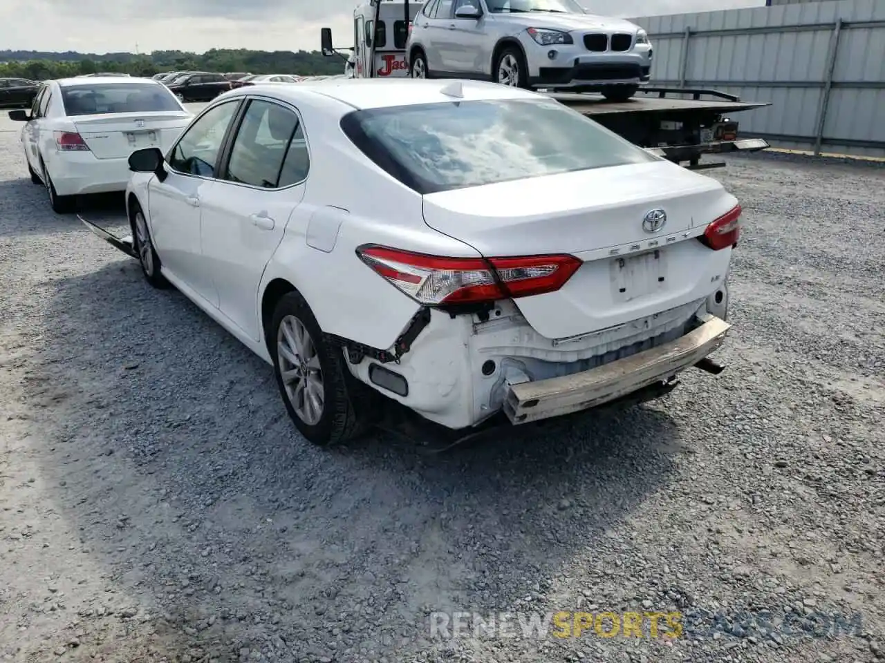 3 Photograph of a damaged car 4T1B11HKXKU259605 TOYOTA CAMRY 2019