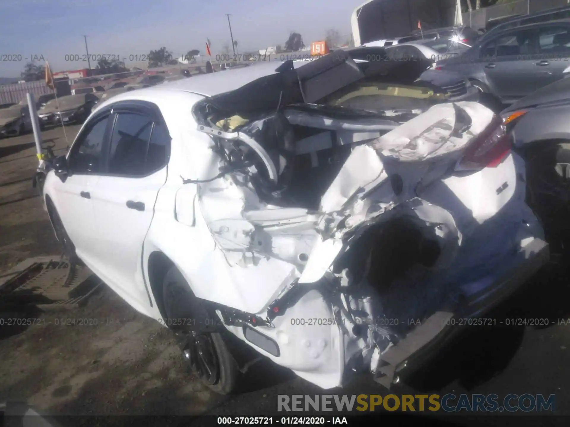 3 Photograph of a damaged car 4T1B11HKXKU261421 TOYOTA CAMRY 2019