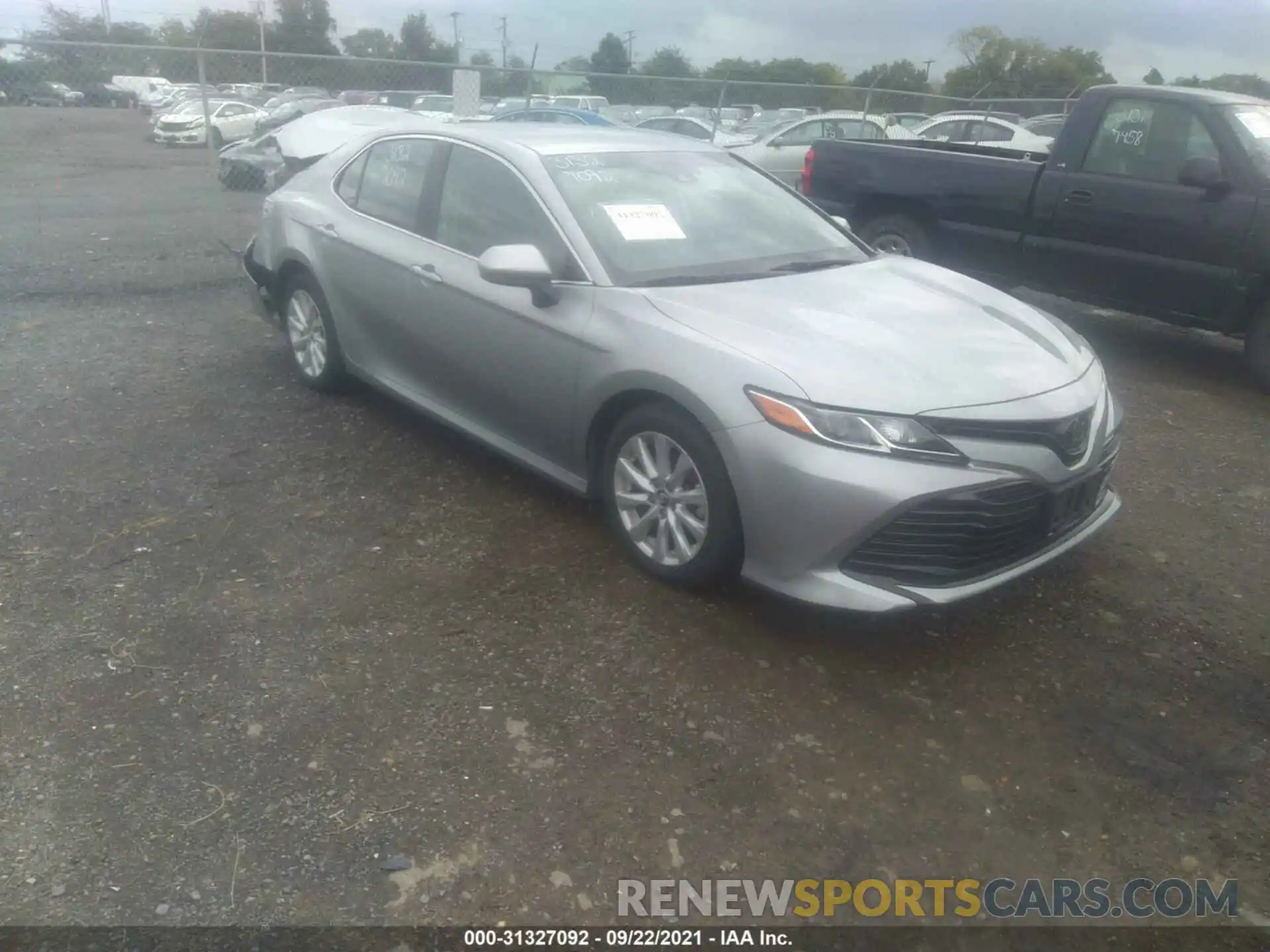 1 Photograph of a damaged car 4T1B11HKXKU261872 TOYOTA CAMRY 2019