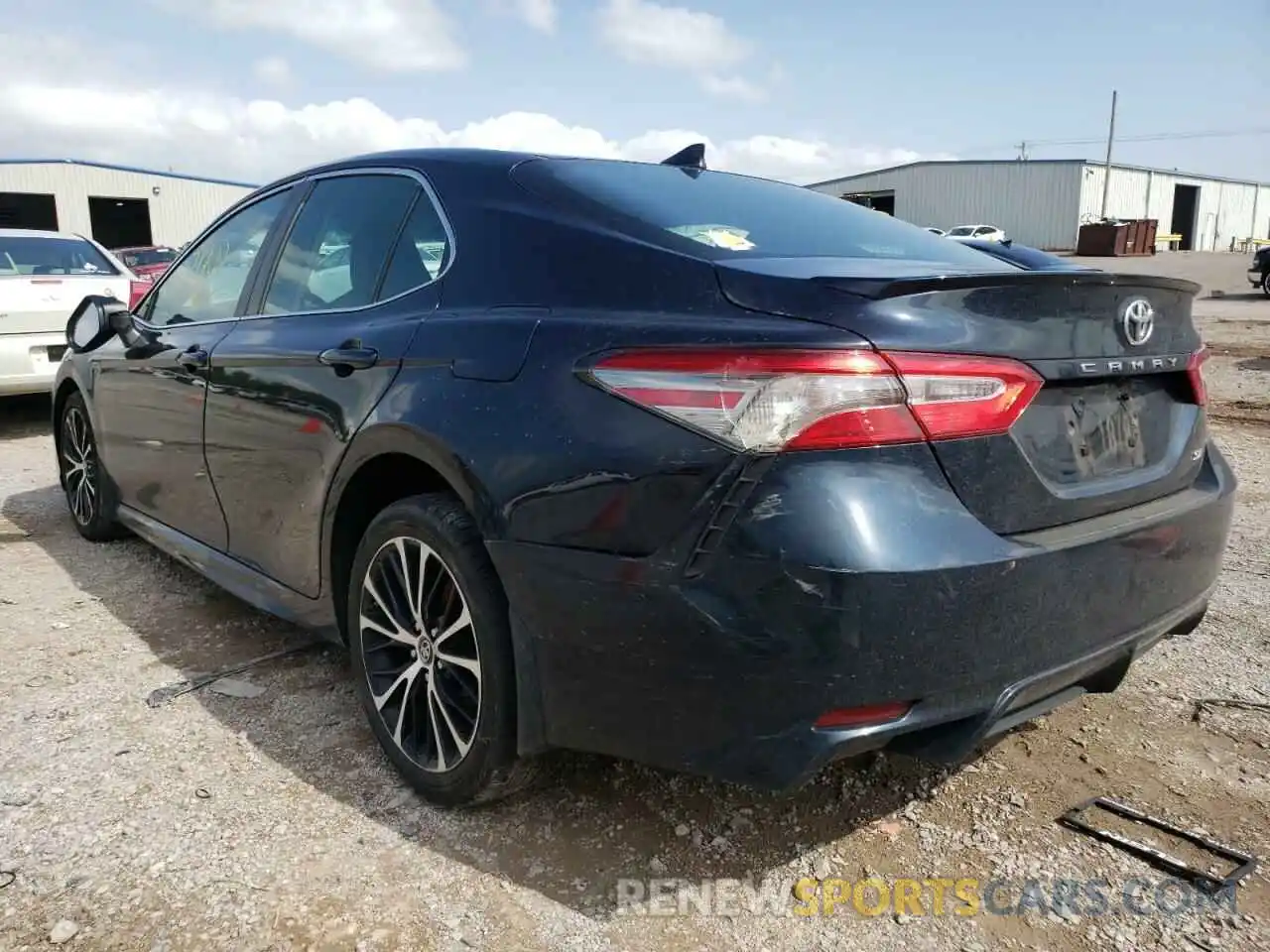 3 Фотография поврежденного автомобиля 4T1B11HKXKU262164 TOYOTA CAMRY 2019