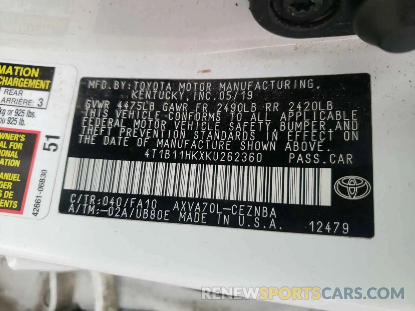 10 Photograph of a damaged car 4T1B11HKXKU262360 TOYOTA CAMRY 2019