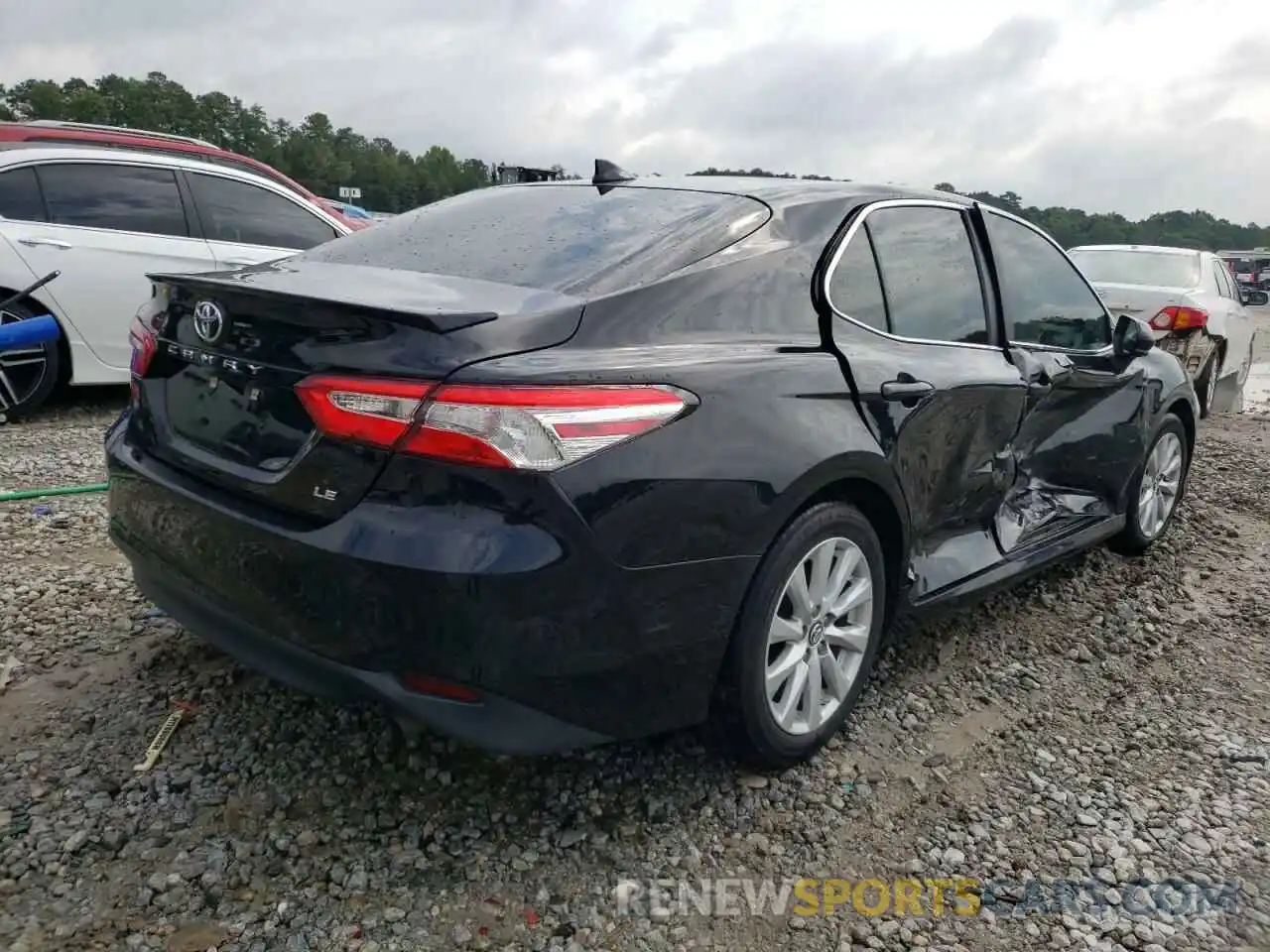 4 Photograph of a damaged car 4T1B11HKXKU262925 TOYOTA CAMRY 2019