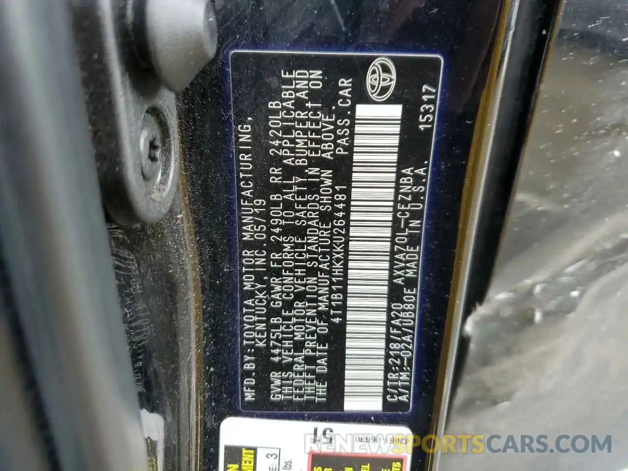 12 Photograph of a damaged car 4T1B11HKXKU264481 TOYOTA CAMRY 2019