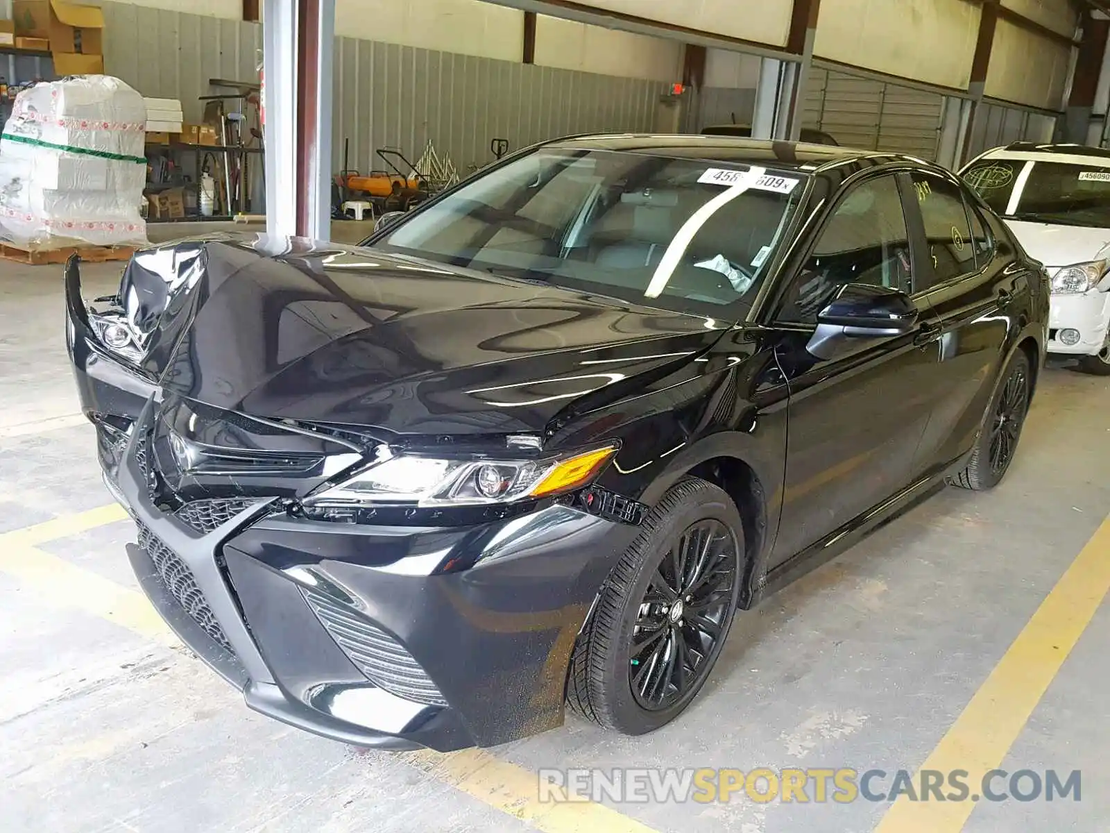 2 Photograph of a damaged car 4T1B11HKXKU264870 TOYOTA CAMRY 2019