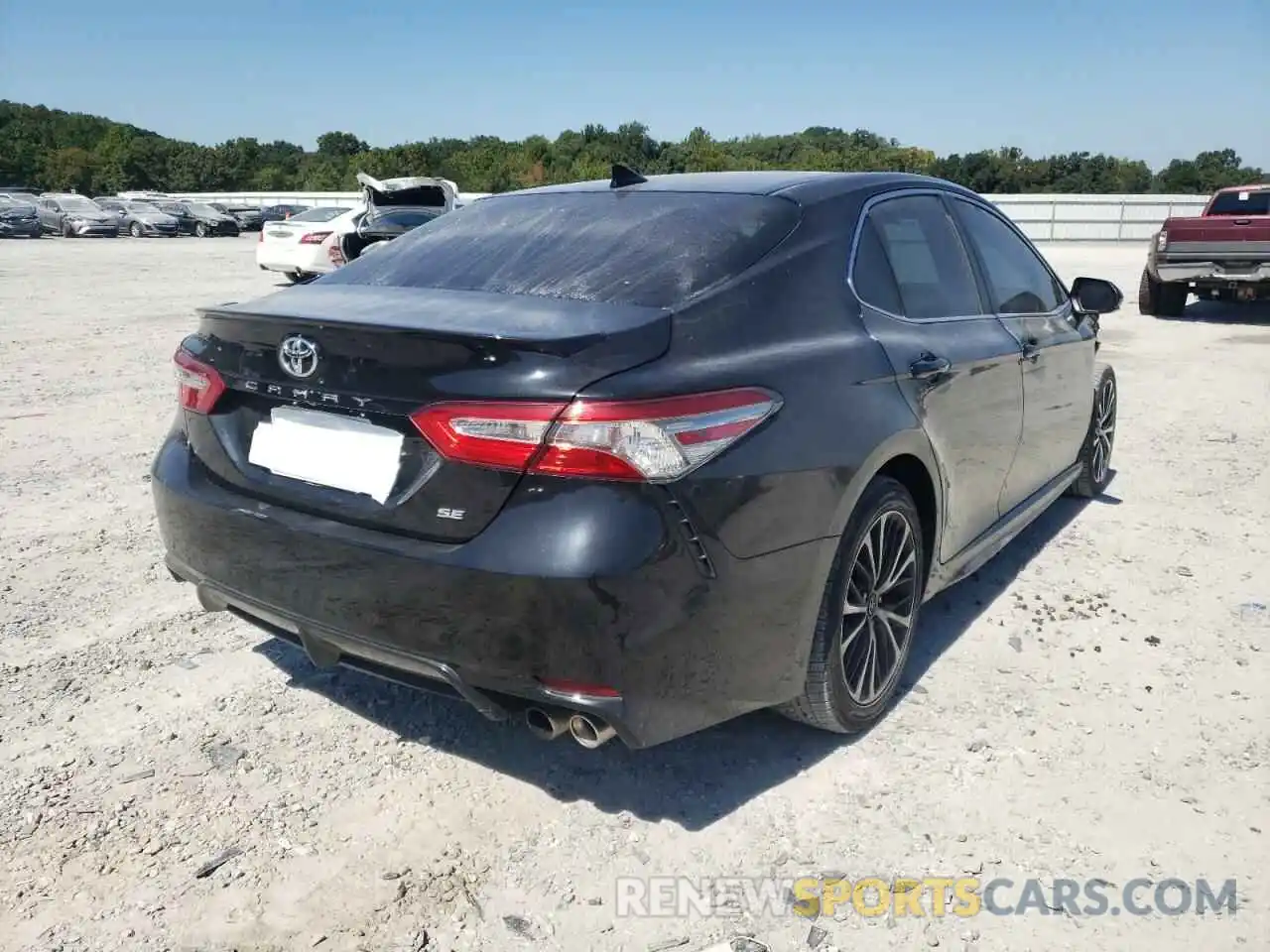 4 Photograph of a damaged car 4T1B11HKXKU264982 TOYOTA CAMRY 2019