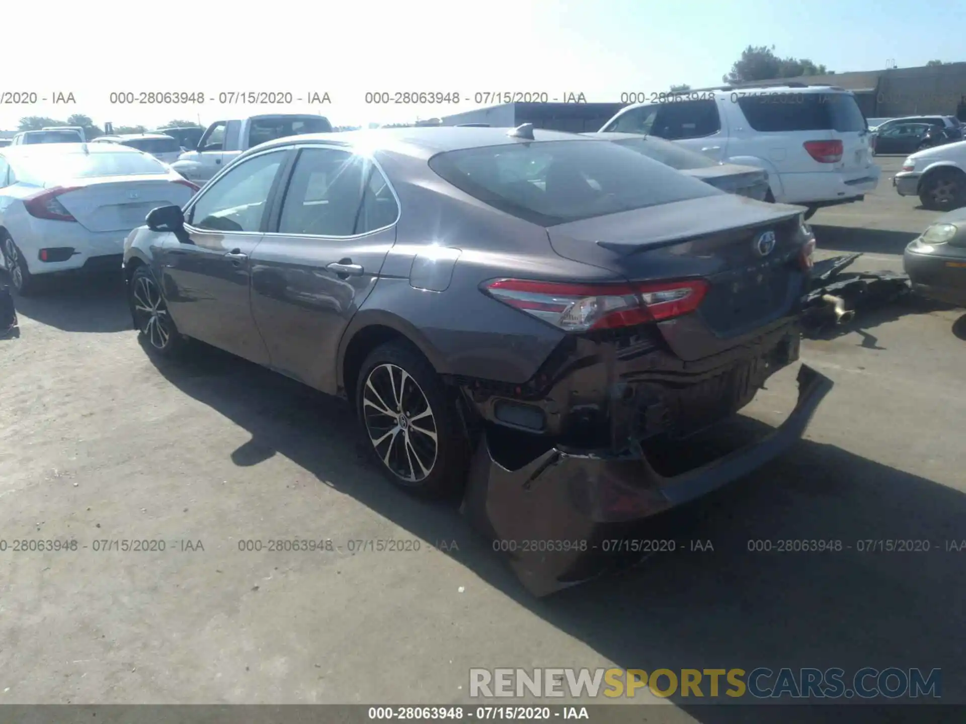 3 Photograph of a damaged car 4T1B11HKXKU265615 TOYOTA CAMRY 2019