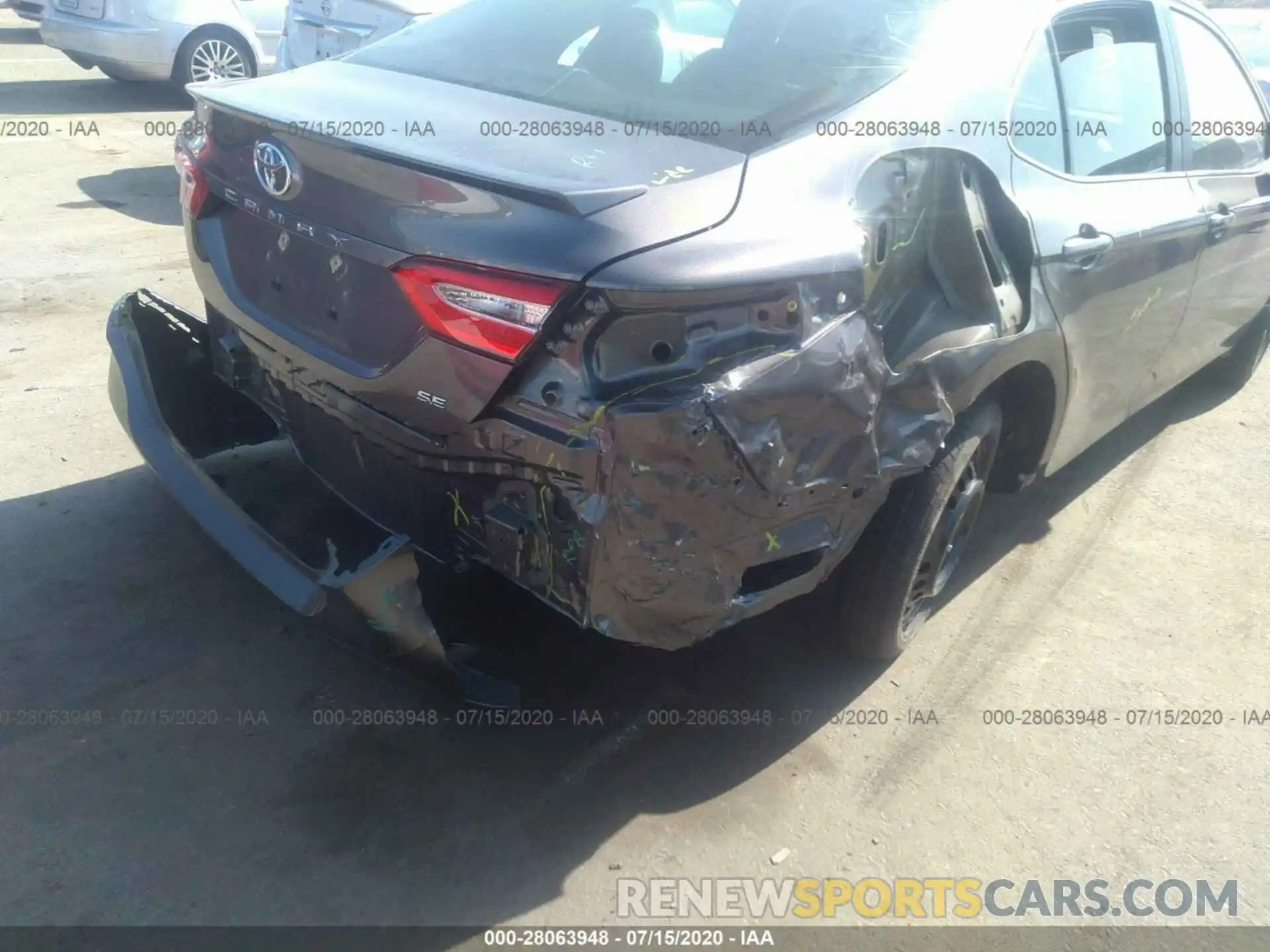 6 Photograph of a damaged car 4T1B11HKXKU265615 TOYOTA CAMRY 2019